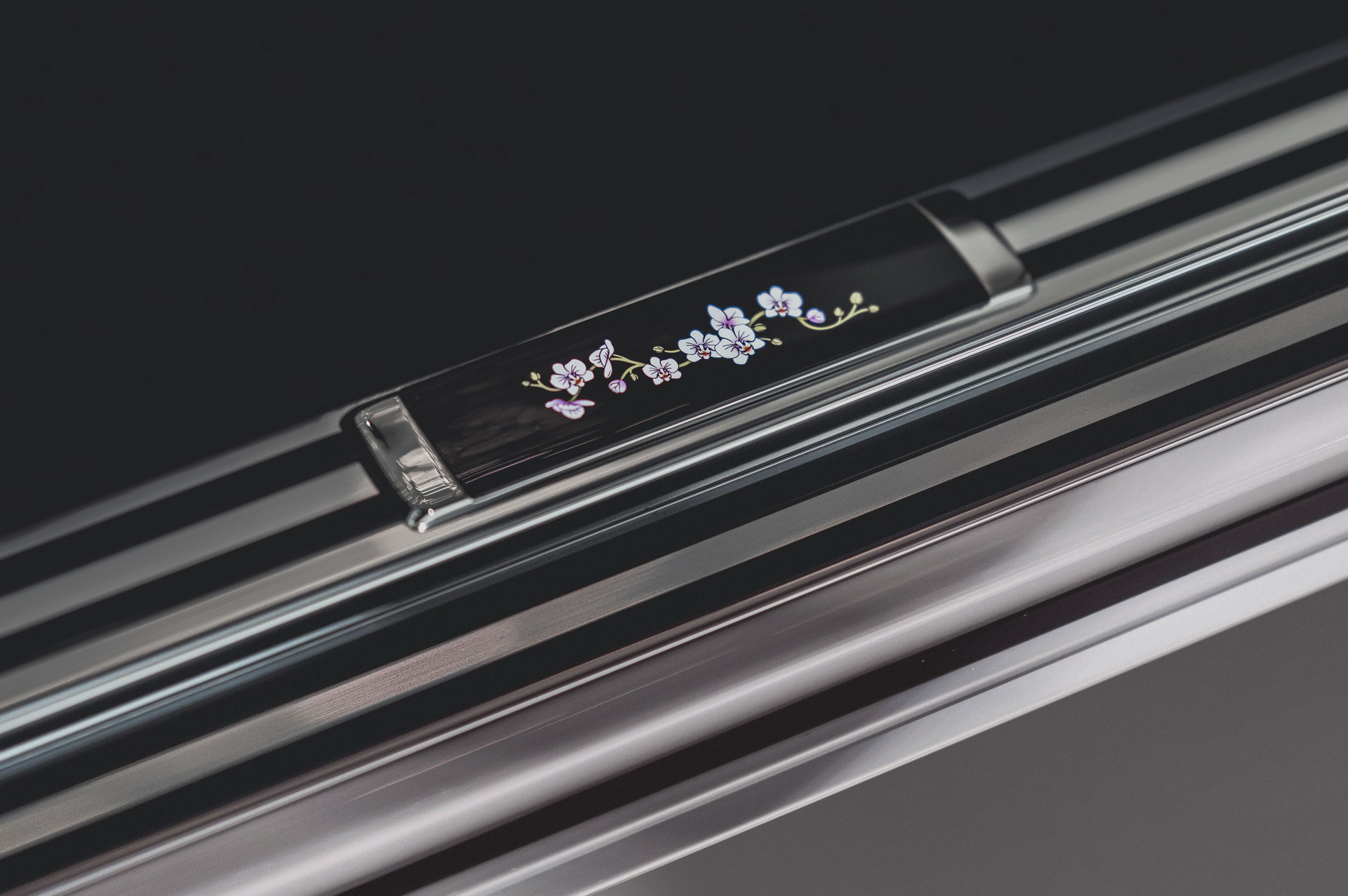 Rolls-Royce Phantom Orchid Is A One-Off Designed For A Singapore Client