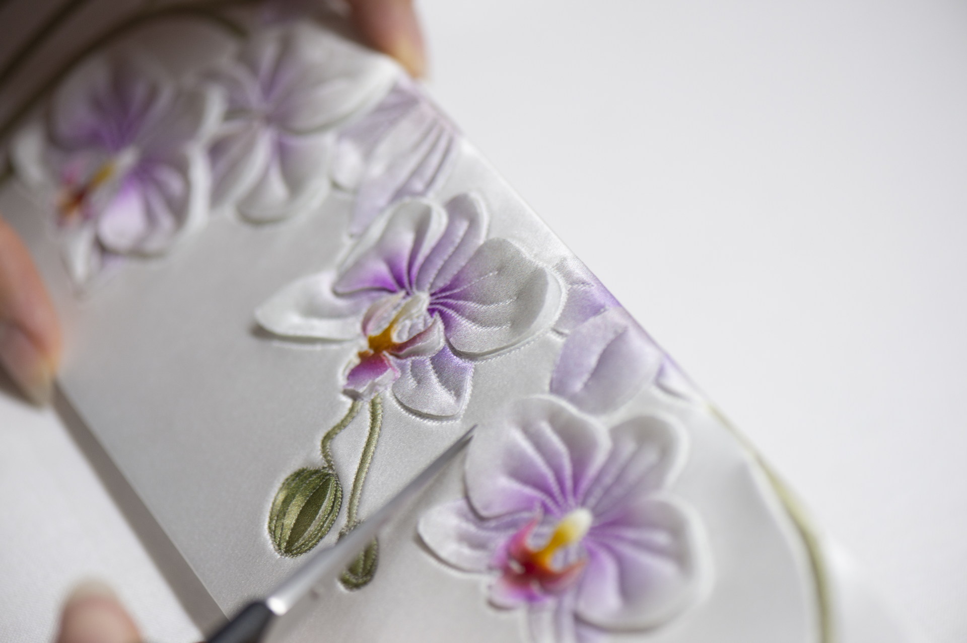 Rolls-Royce Phantom Orchid Is A One-Off Designed For A Singapore Client