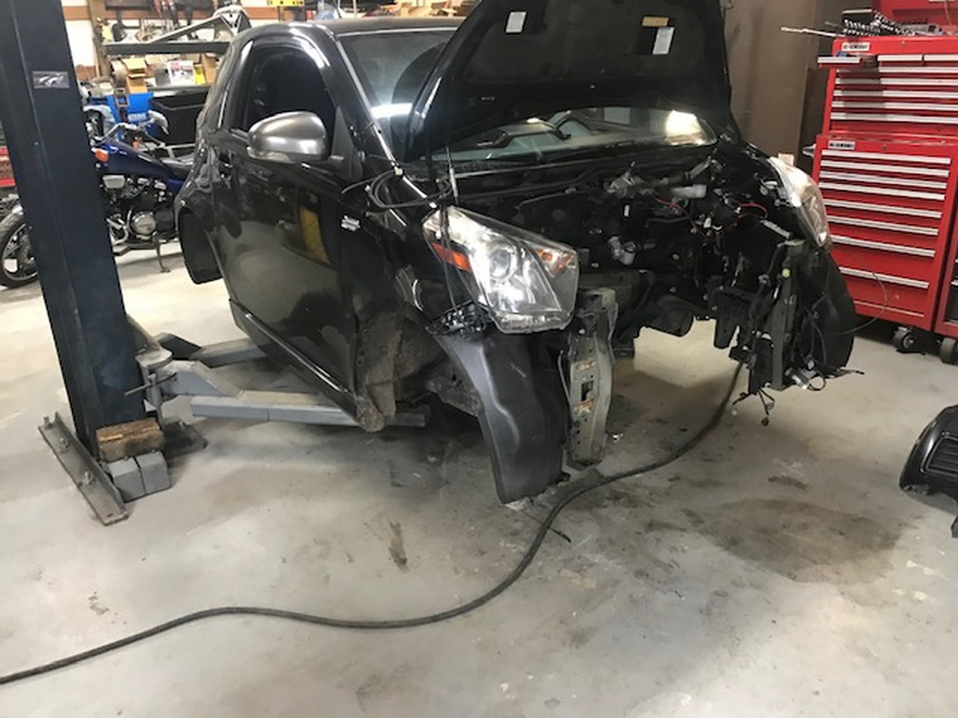 The Go-Anywhere Sciuki iQ 4×4 Is A Scion City Car With Grand Vitara Underpinnings