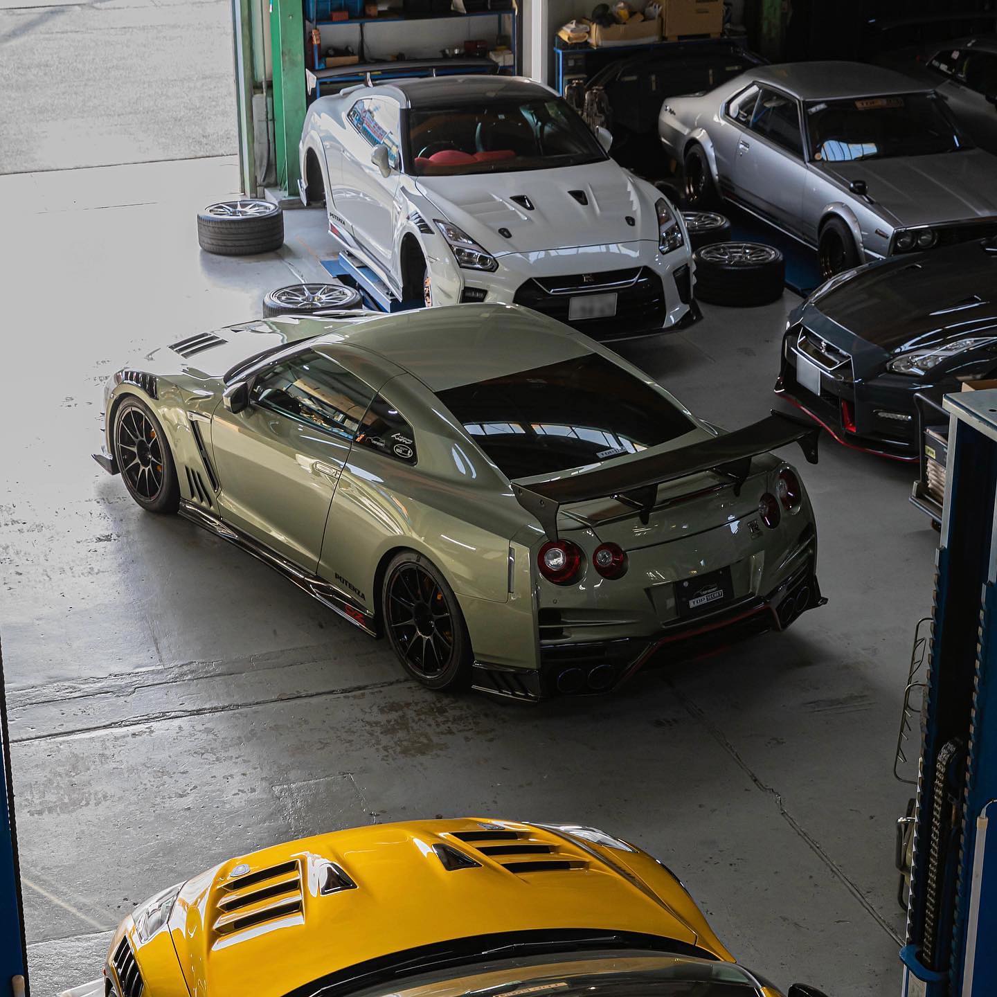 Top Secret Gives Nissan GT-R T-Spec A Relatively Restrained Makeover (And A Huge Wing)