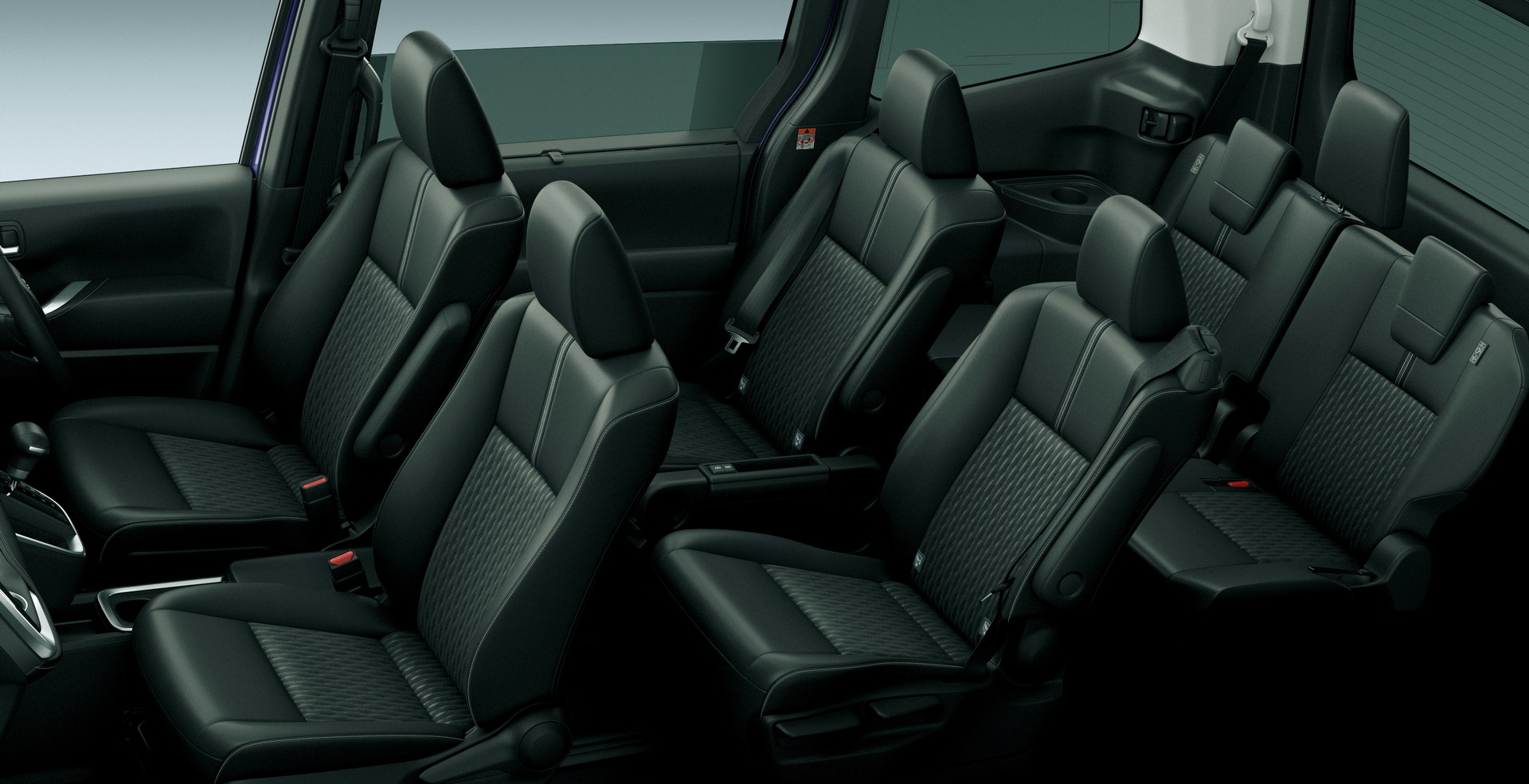 Toyota Noah And Voxy Minivans Debut In Japan With Up To Eight Seats And New Tech