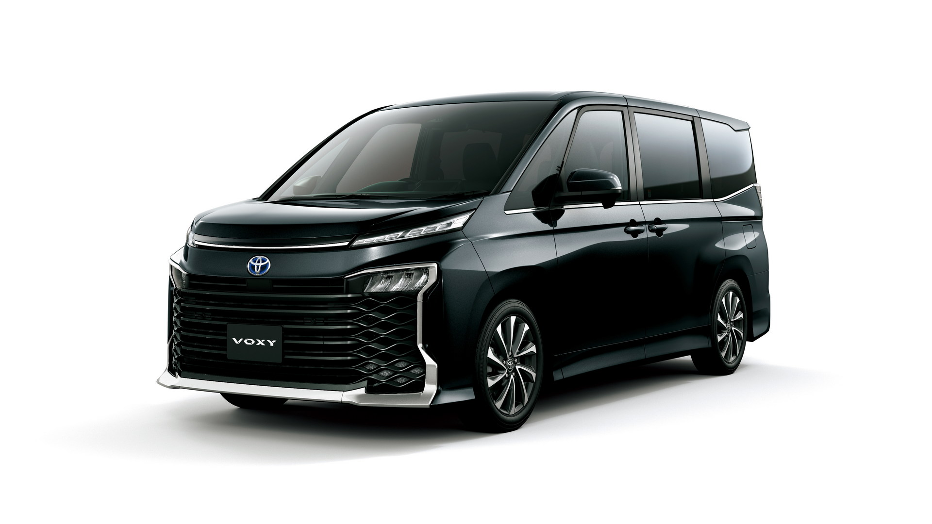 Toyota Noah And Voxy Minivans Debut In Japan With Up To Eight Seats And New Tech