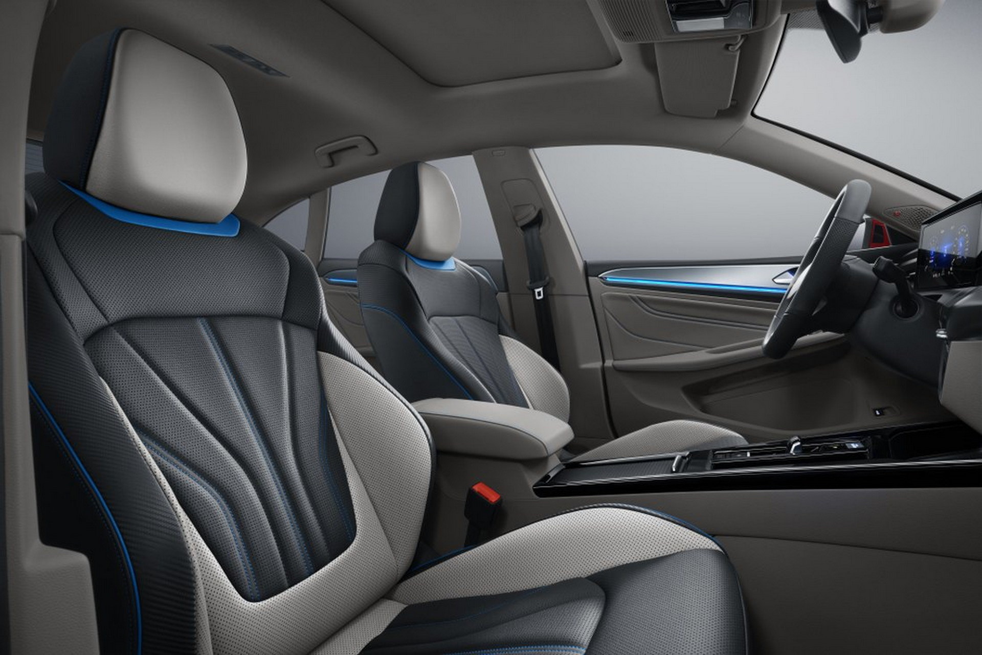 VW Lamando L Debuts In China As An MQB Evo-Based Liftback