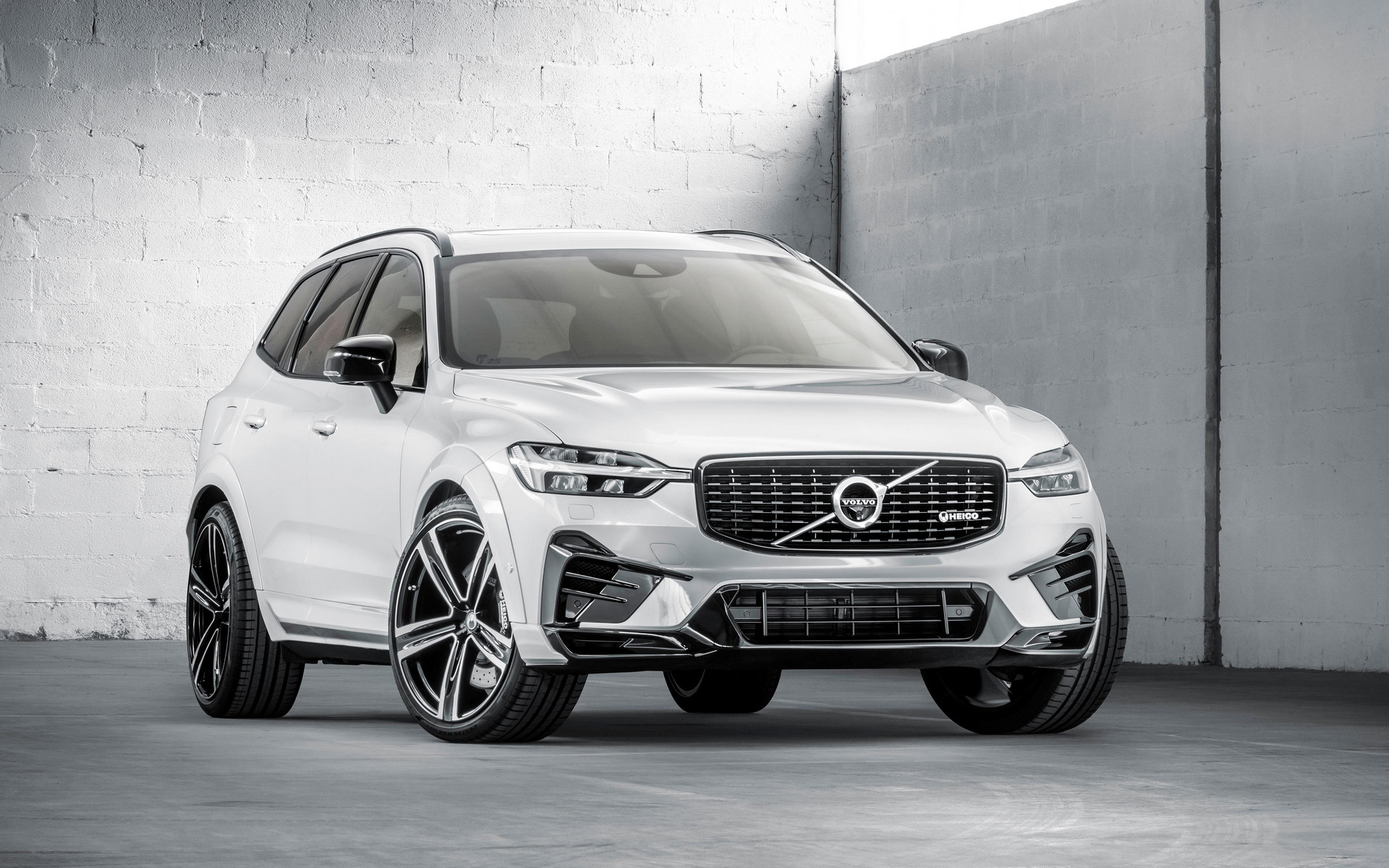2022 Volvo XC60 Shows Its Sportier Side Thanks To Heico Sportiv