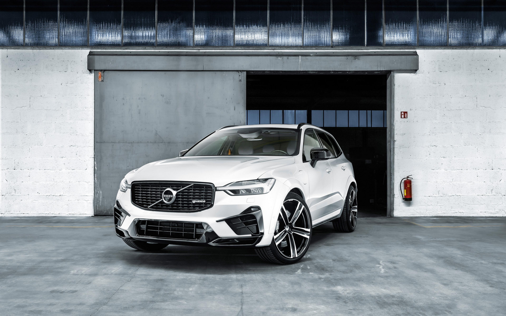 2022 Volvo XC60 Shows Its Sportier Side Thanks To Heico Sportiv