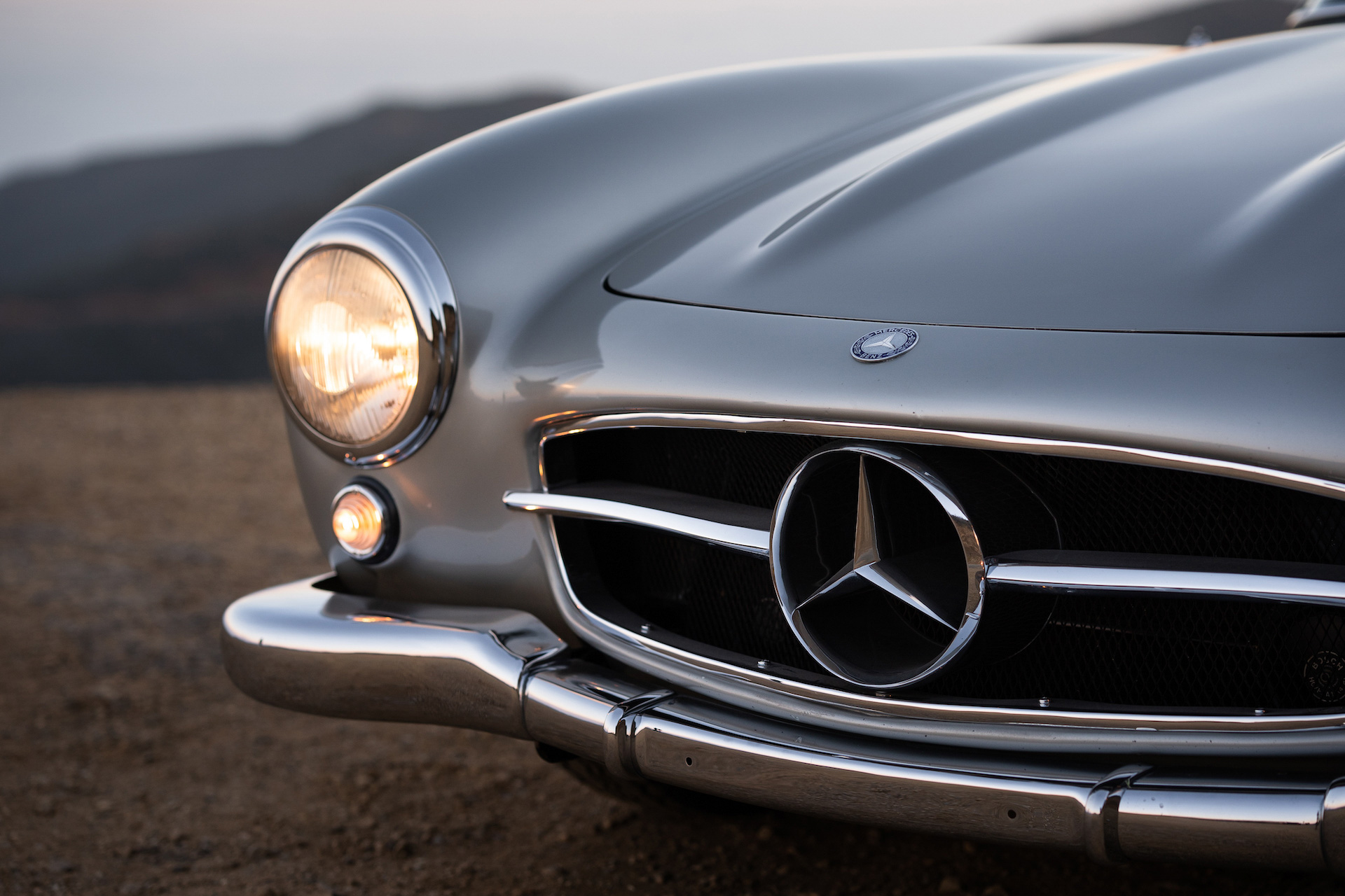 Ultra-Rare Alloy Mercedes 300SL Auctioned for $6.8M, Makes $1.7M Steel Gullwing Look Almost Affordable