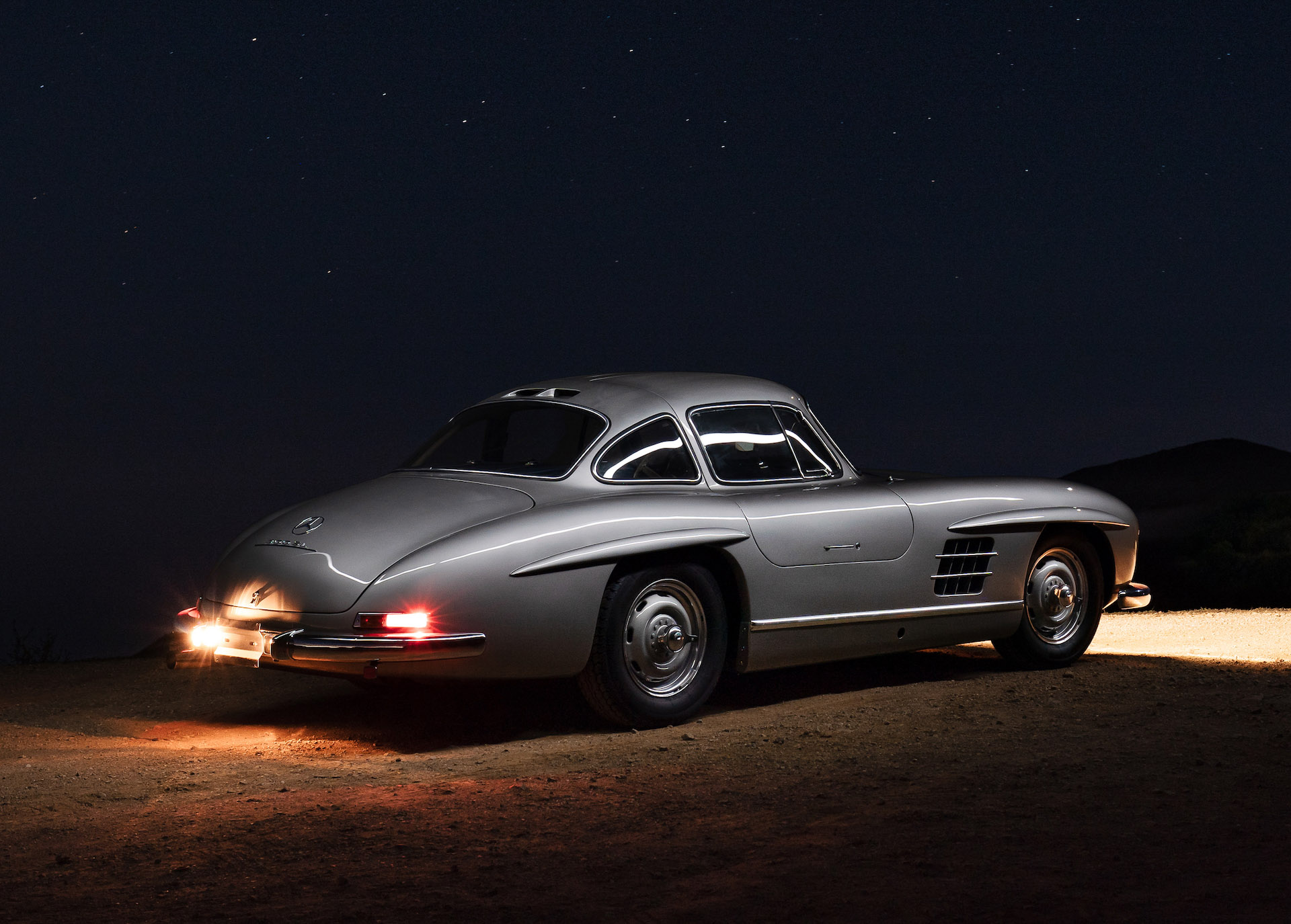 Ultra-Rare Alloy Mercedes 300SL Auctioned for $6.8M, Makes $1.7M Steel Gullwing Look Almost Affordable
