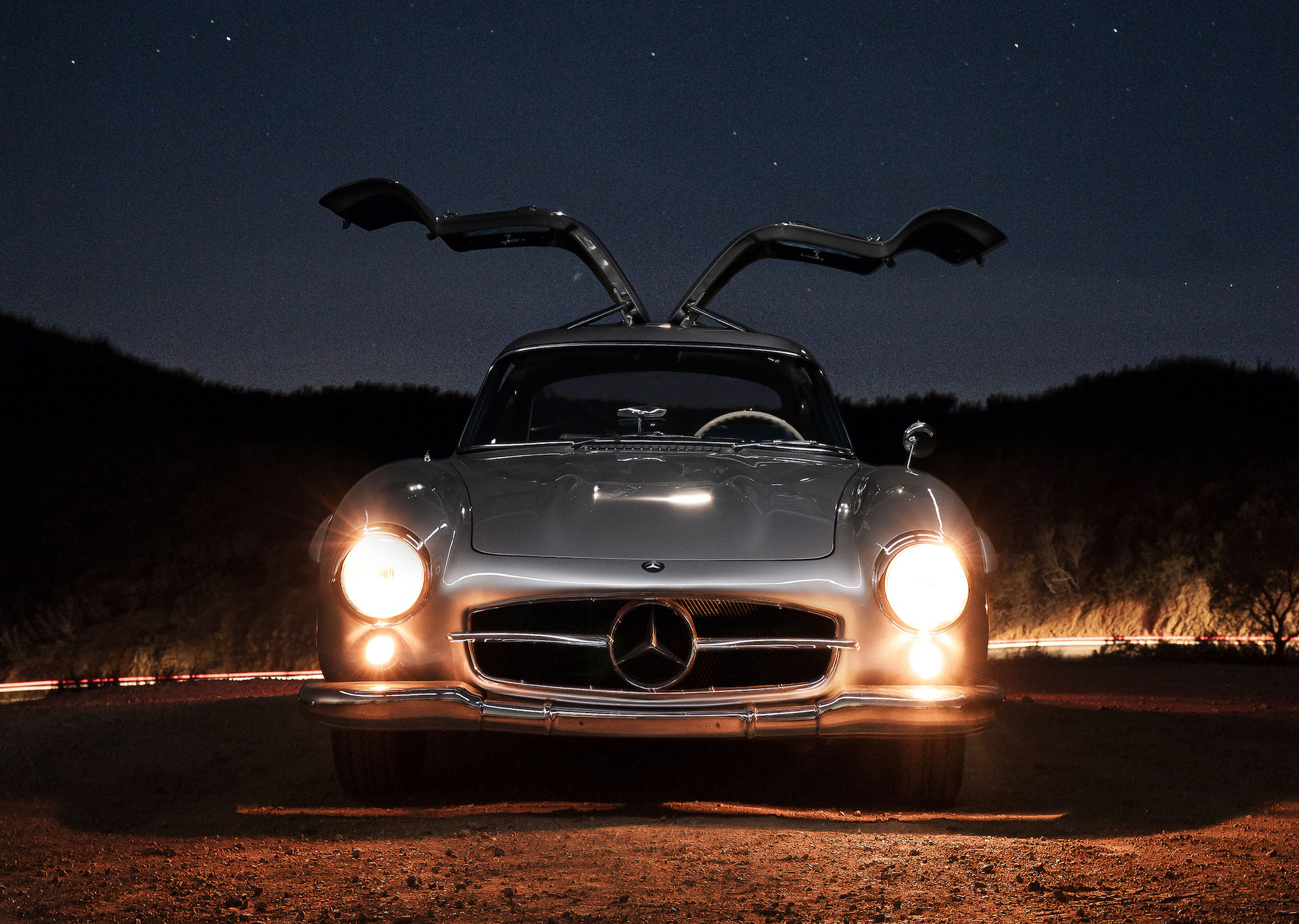 Ultra-Rare Alloy Mercedes 300SL Auctioned for $6.8M, Makes $1.7M Steel Gullwing Look Almost Affordable