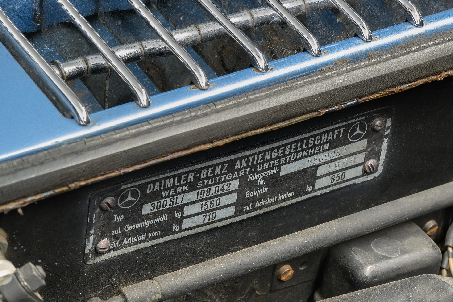 You Can Own F1 Legend Juan Manuel Fangio’s Personal 1958 Mercedes-Benz 300SL