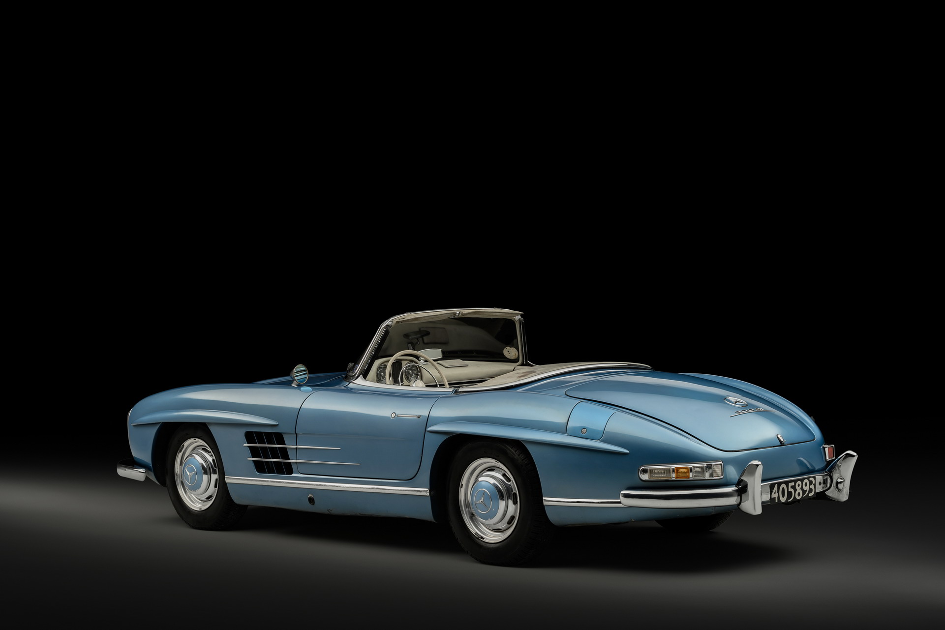 You Can Own F1 Legend Juan Manuel Fangio’s Personal 1958 Mercedes-Benz 300SL