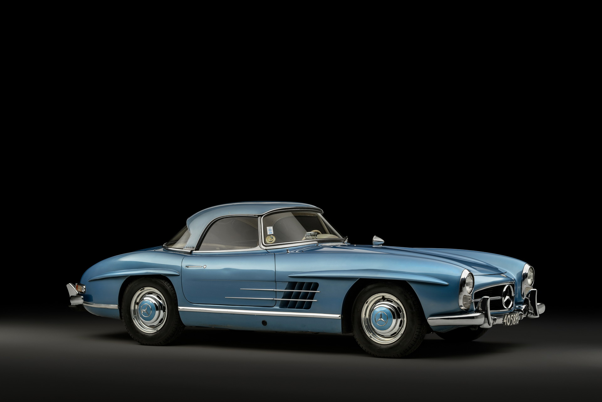 You Can Own F1 Legend Juan Manuel Fangio’s Personal 1958 Mercedes-Benz 300SL