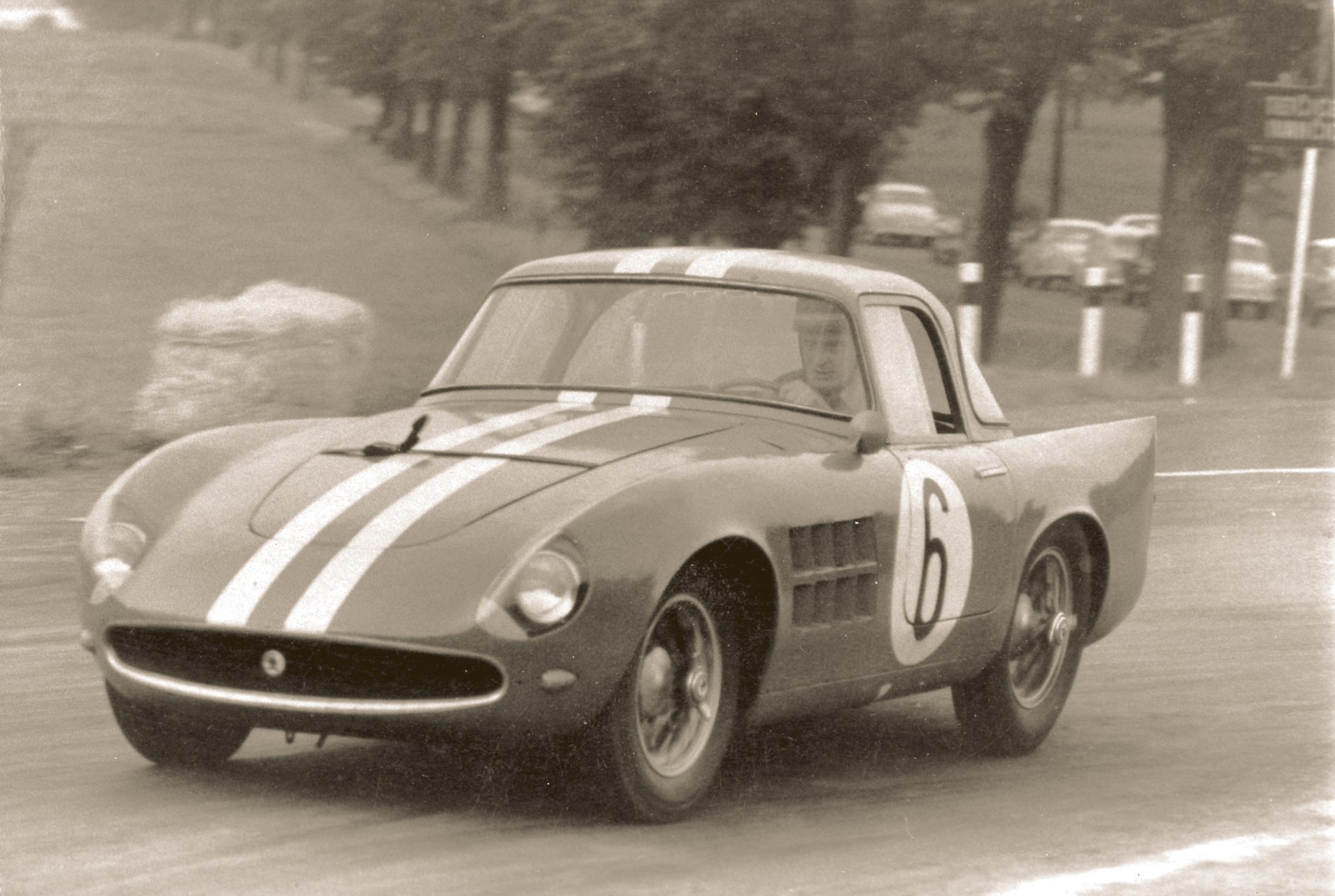 Skoda Motorsport Celebrates 120th Anniversary By Rebuilding 1100 OHC Coupe