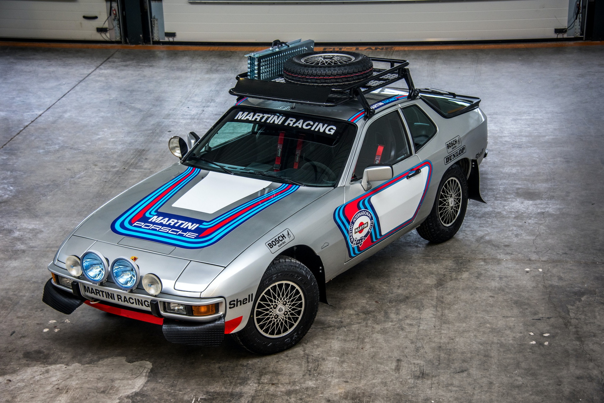 This Awesome Porsche 924 Rally Build May Be The Poor Man’s “Safari”