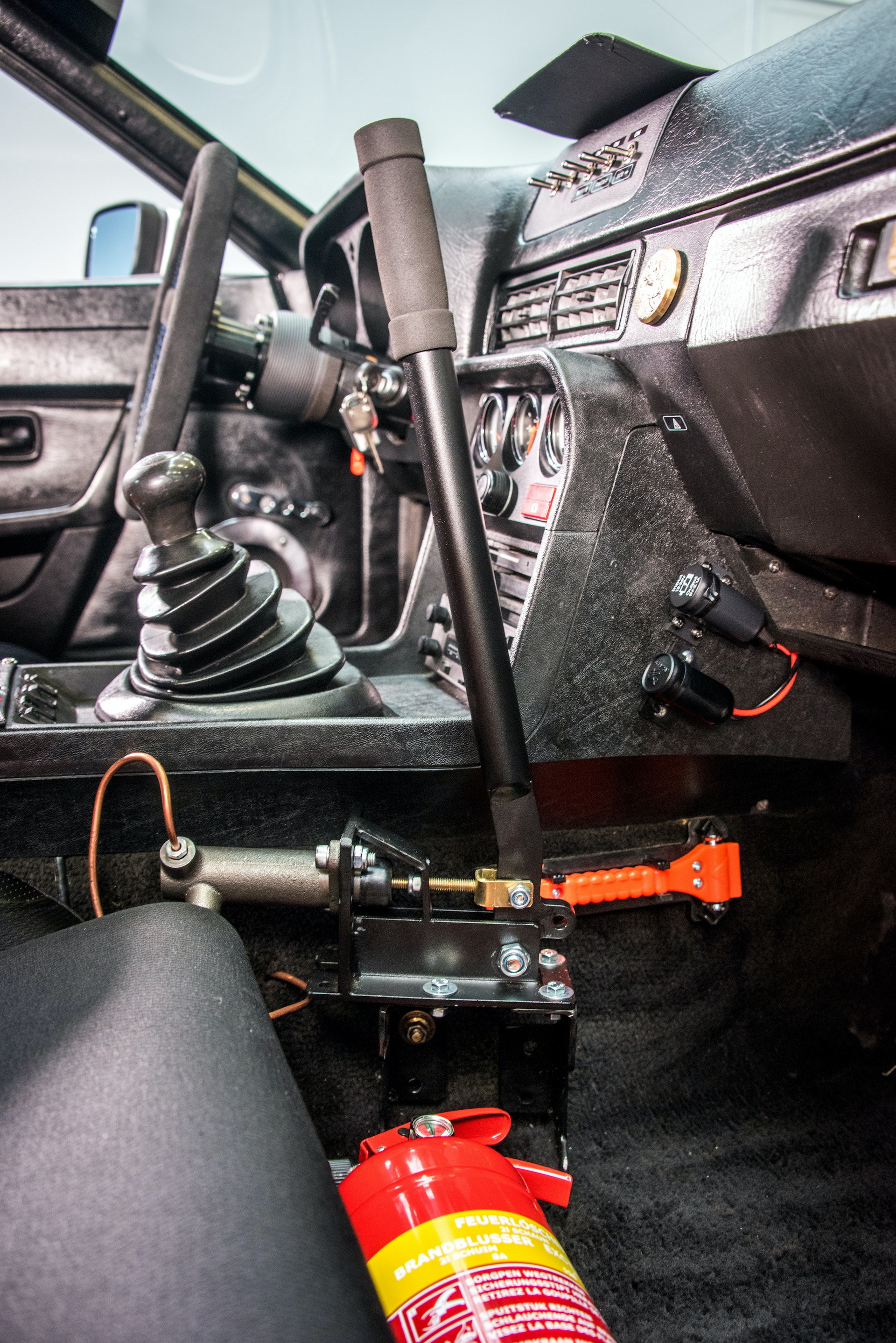 This Awesome Porsche 924 Rally Build May Be The Poor Man’s “Safari”