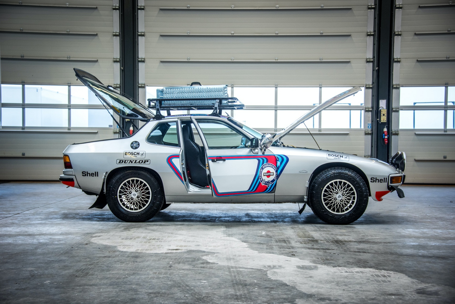 This Awesome Porsche 924 Rally Build May Be The Poor Man’s “Safari”