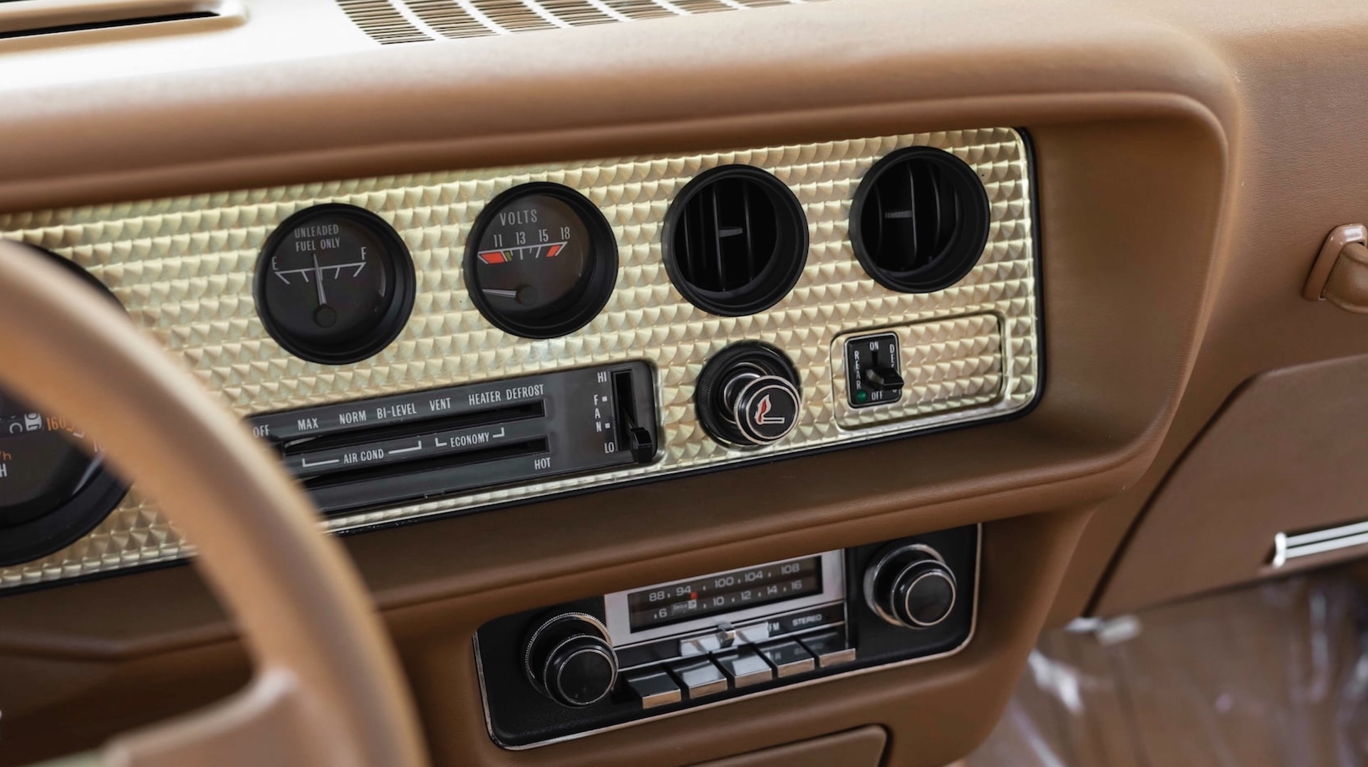 Smokin’ Hot One-Owner Firebird Trans Am Has Covered Just 110 Miles