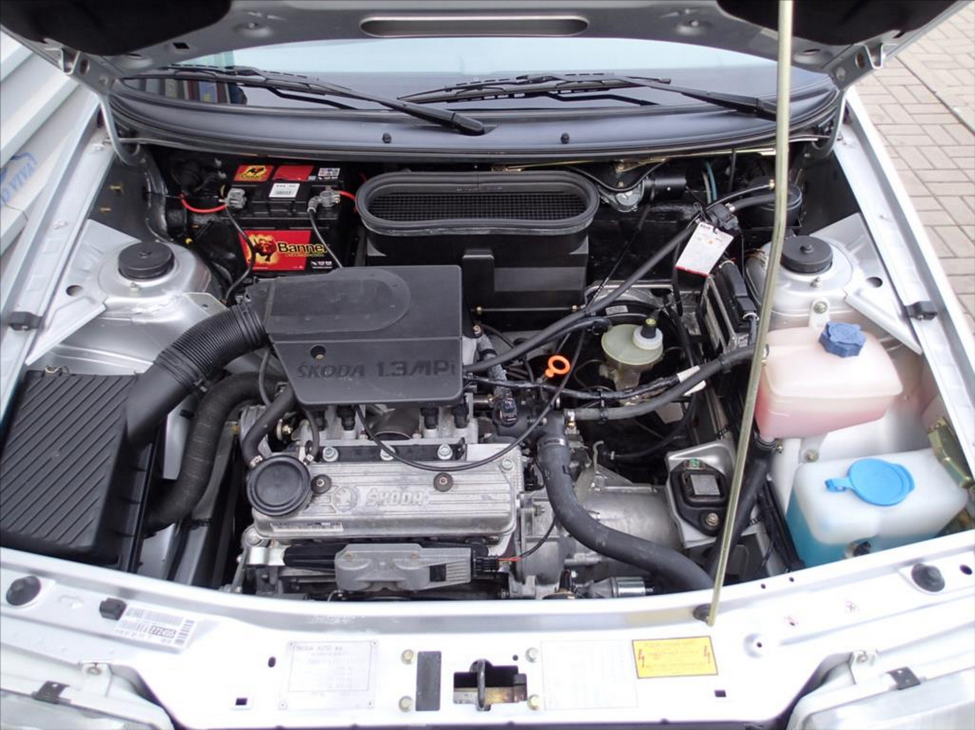 How Much Would You Pay For This Low-Mileage Skoda Felicia?