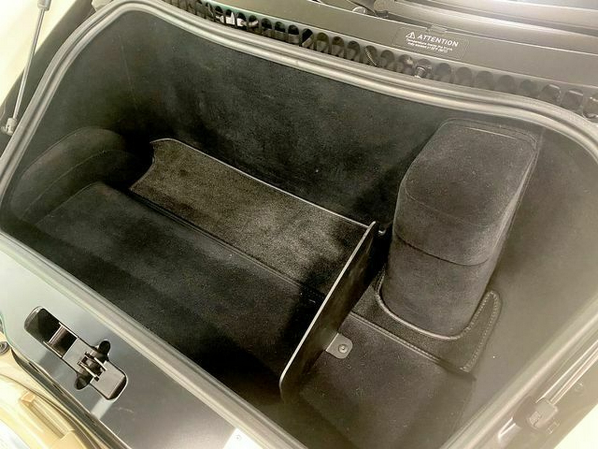 For $1.6 Million, Will You Go For A One Of A Kind Beige Bugatti Veyron?