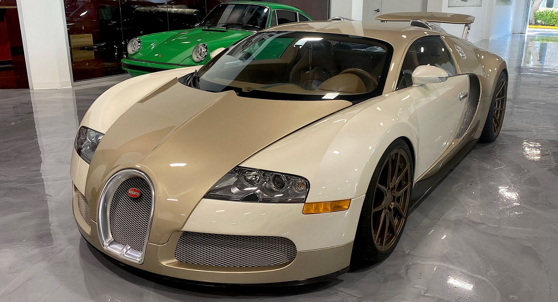 For $1.6 Million, Will You Go For A One Of A Kind Beige Bugatti Veyron?