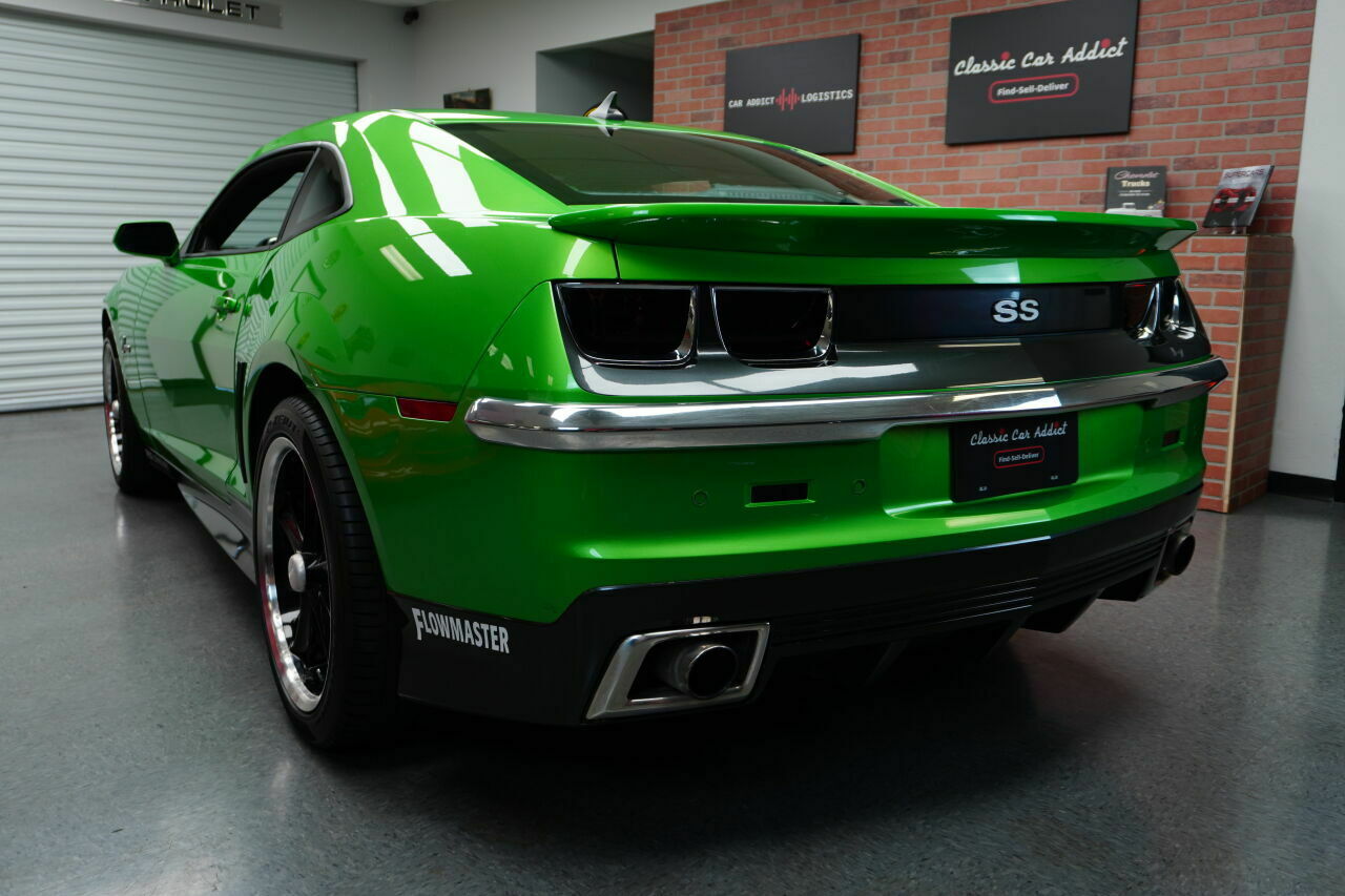 Reverse Restomod Puts A ’69 Face On A 2010 Chevrolet Camaro