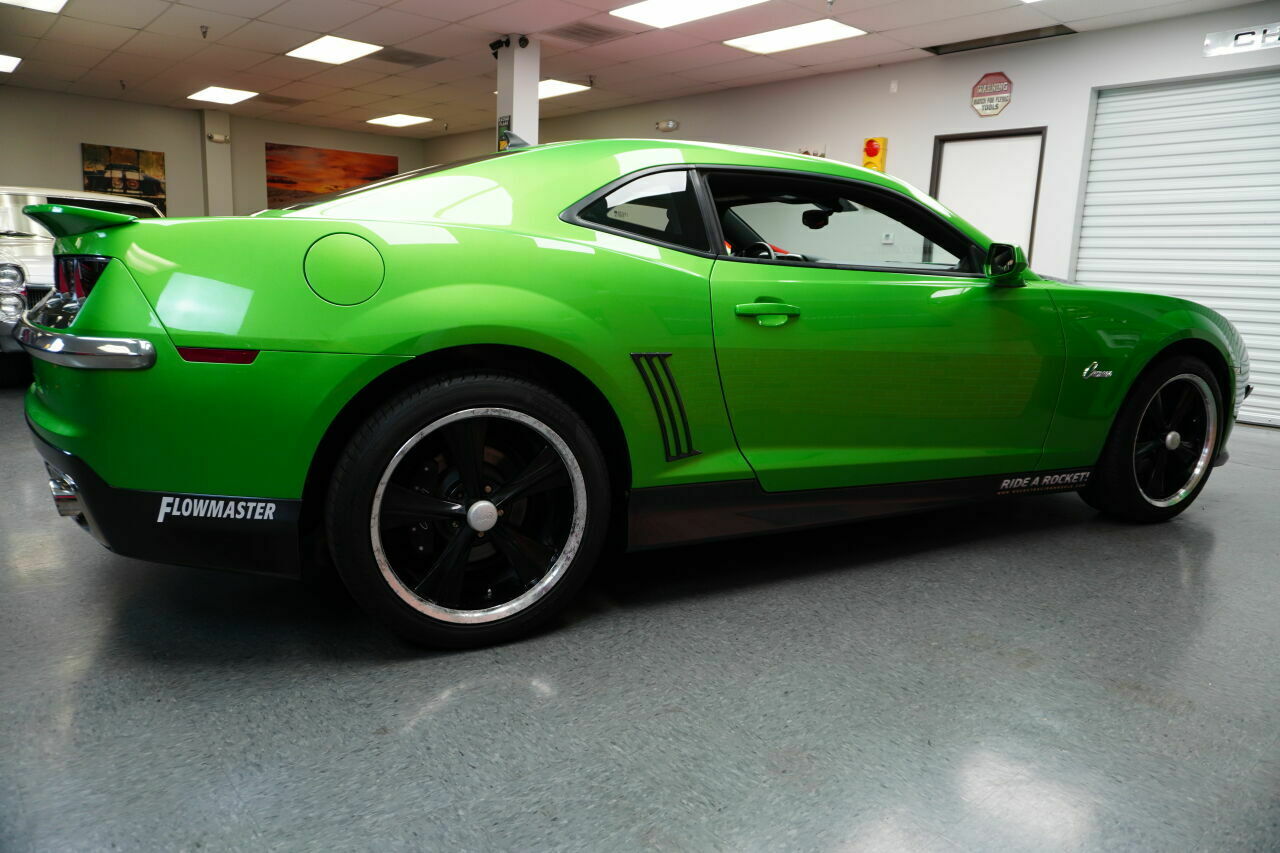 Reverse Restomod Puts A ’69 Face On A 2010 Chevrolet Camaro