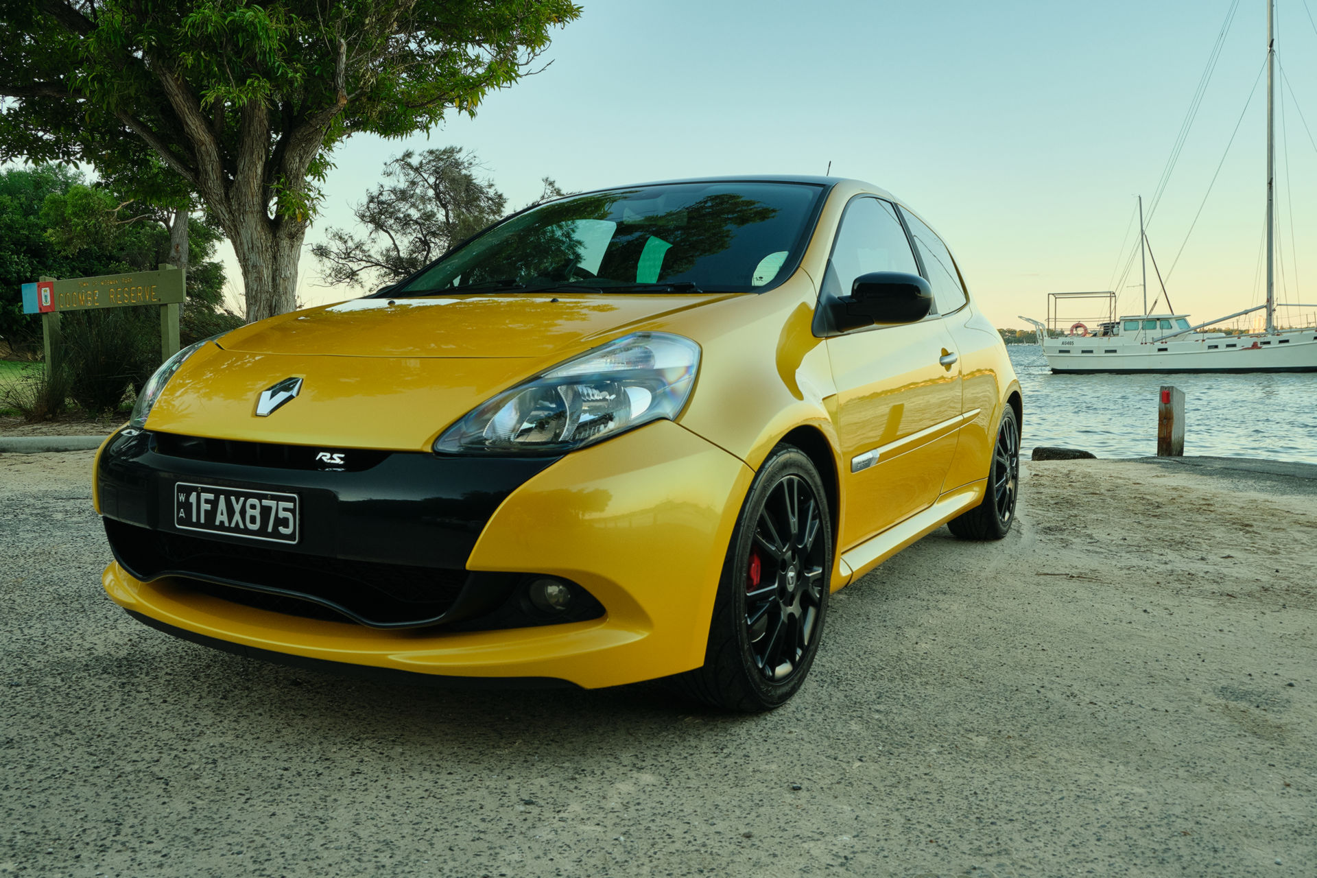 CarScoops Garage: This Is Our 2011 Renault Clio RS 200 AGP