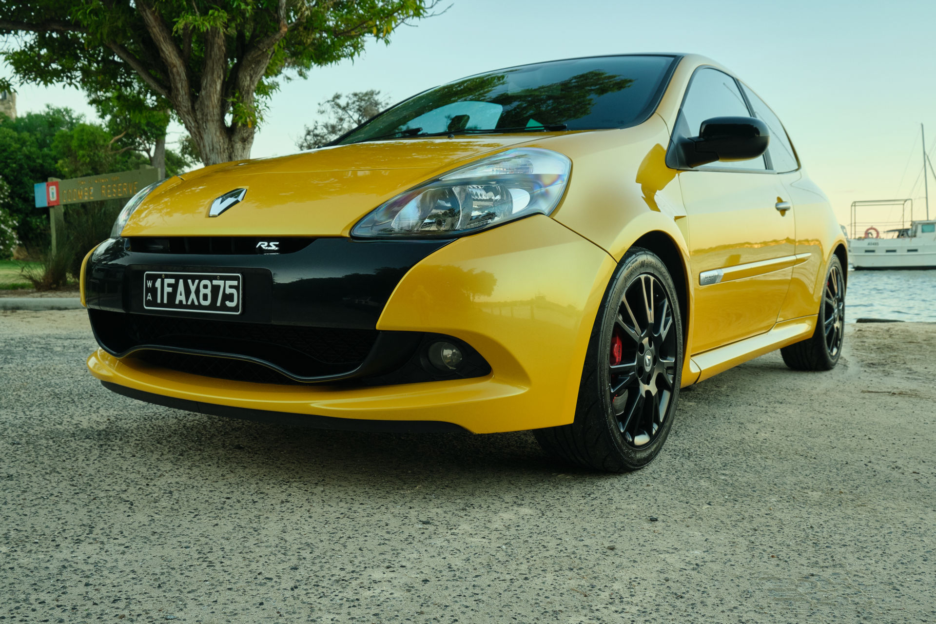 CarScoops Garage: This Is Our 2011 Renault Clio RS 200 AGP