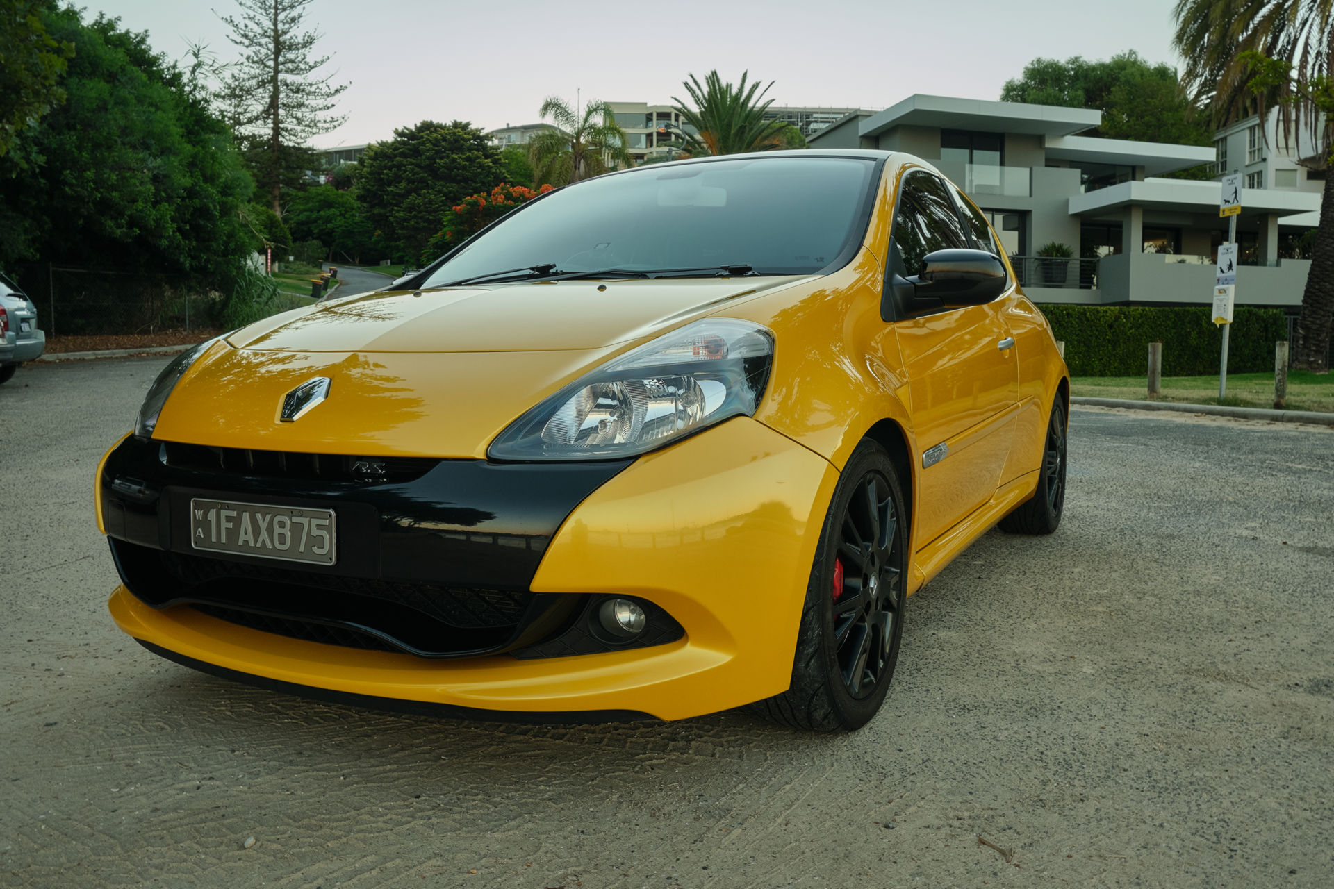 CarScoops Garage: This Is Our 2011 Renault Clio RS 200 AGP