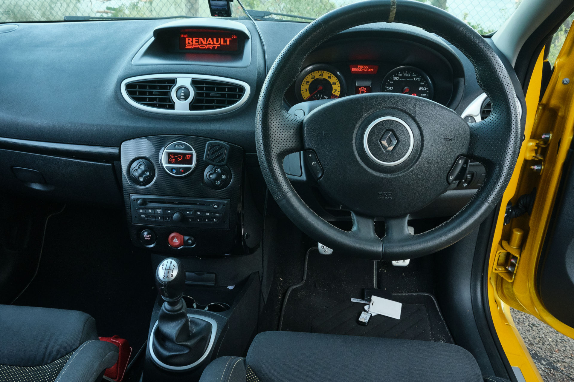 CarScoops Garage: This Is Our 2011 Renault Clio RS 200 AGP