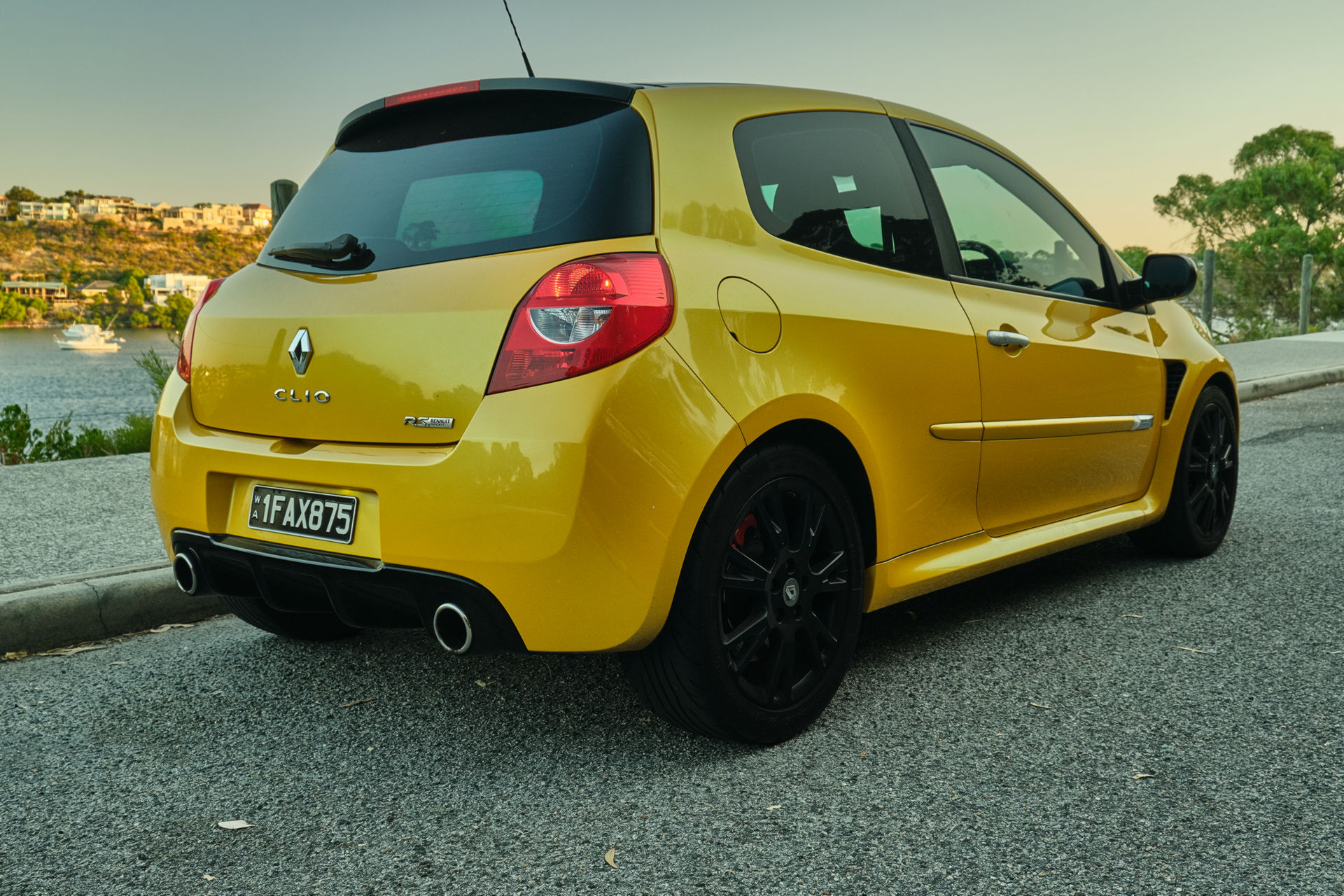 CarScoops Garage: This Is Our 2011 Renault Clio RS 200 AGP
