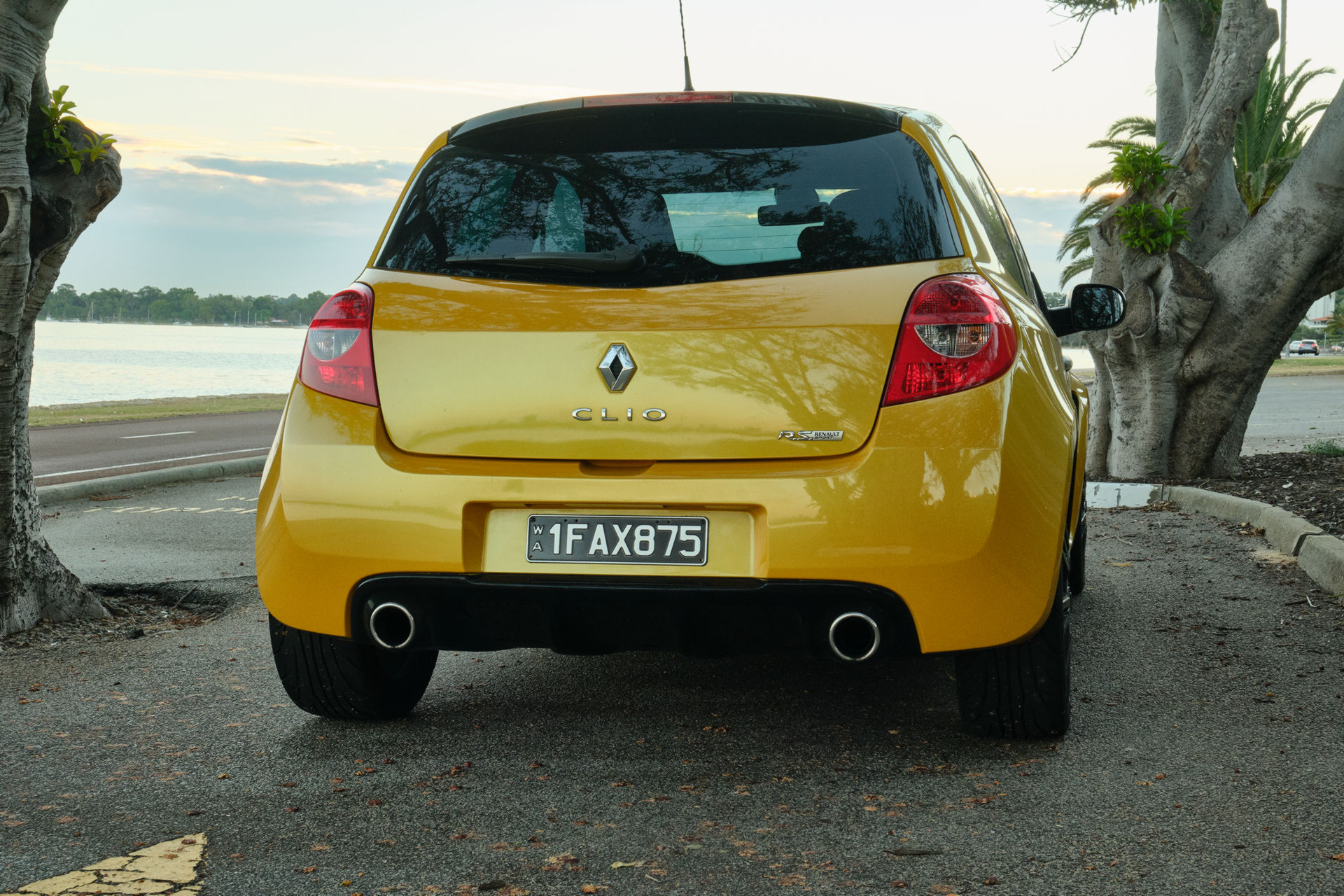 CarScoops Garage: This Is Our 2011 Renault Clio RS 200 AGP