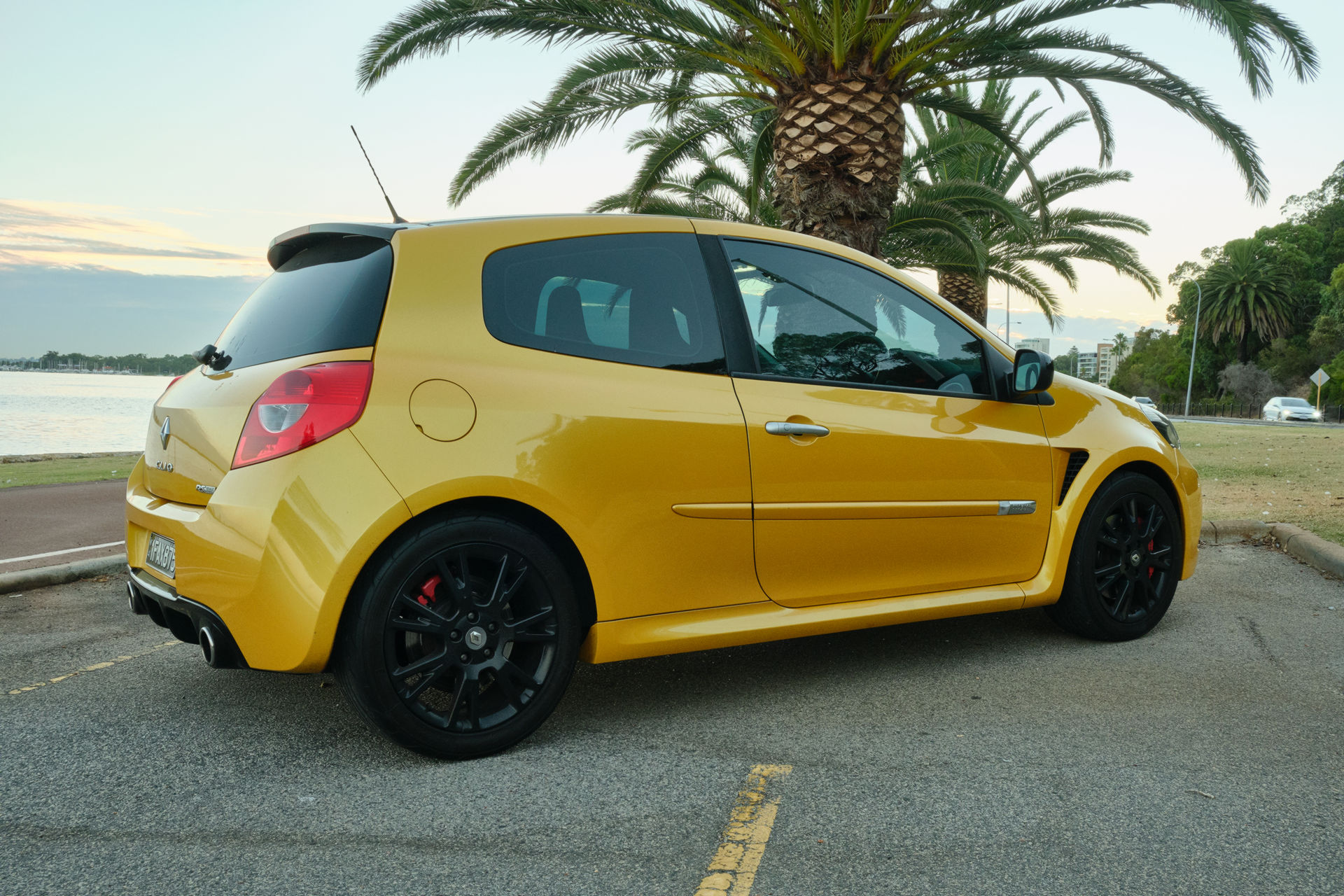 CarScoops Garage: This Is Our 2011 Renault Clio RS 200 AGP