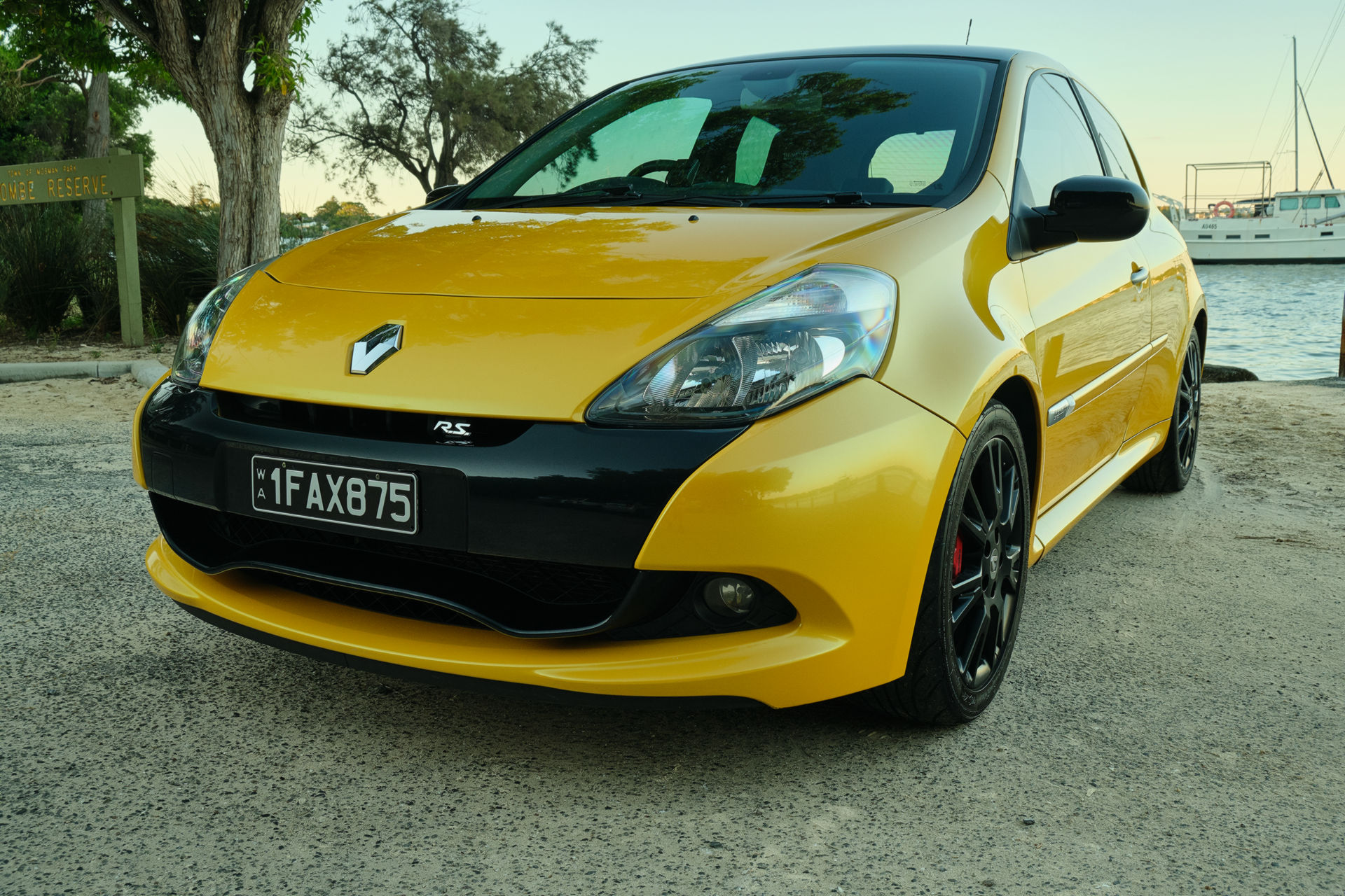 CarScoops Garage: This Is Our 2011 Renault Clio RS 200 AGP