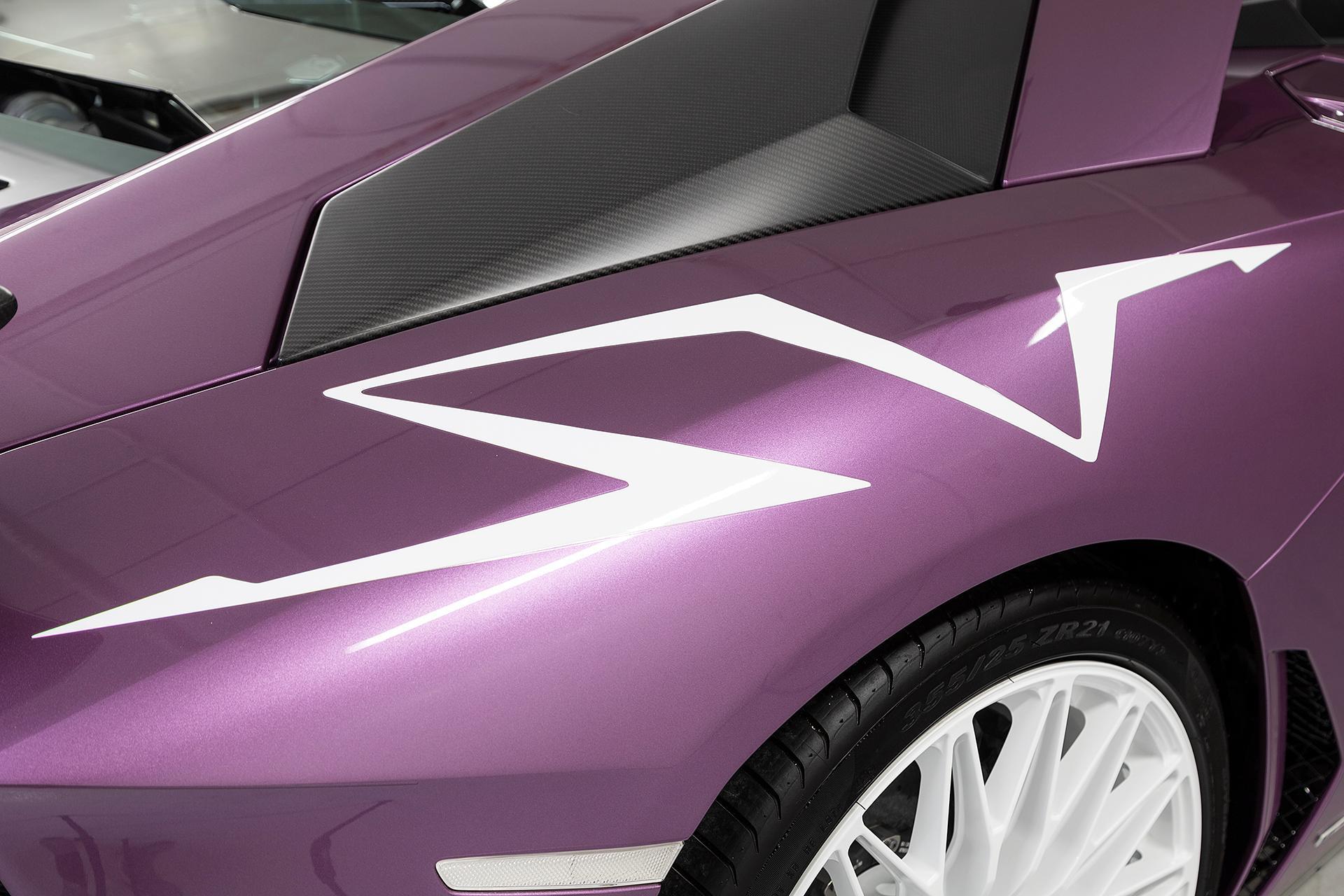 Gorgeous Lamborghini Aventador SV In SE30 Viola Pays Respects To Its Diablo Grandfather