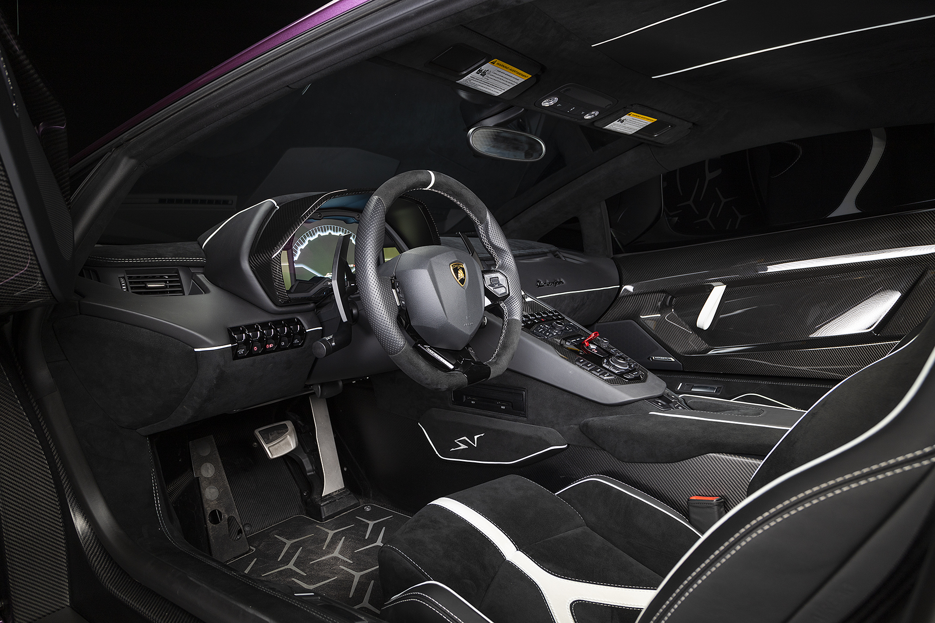 Gorgeous Lamborghini Aventador SV In SE30 Viola Pays Respects To Its Diablo Grandfather