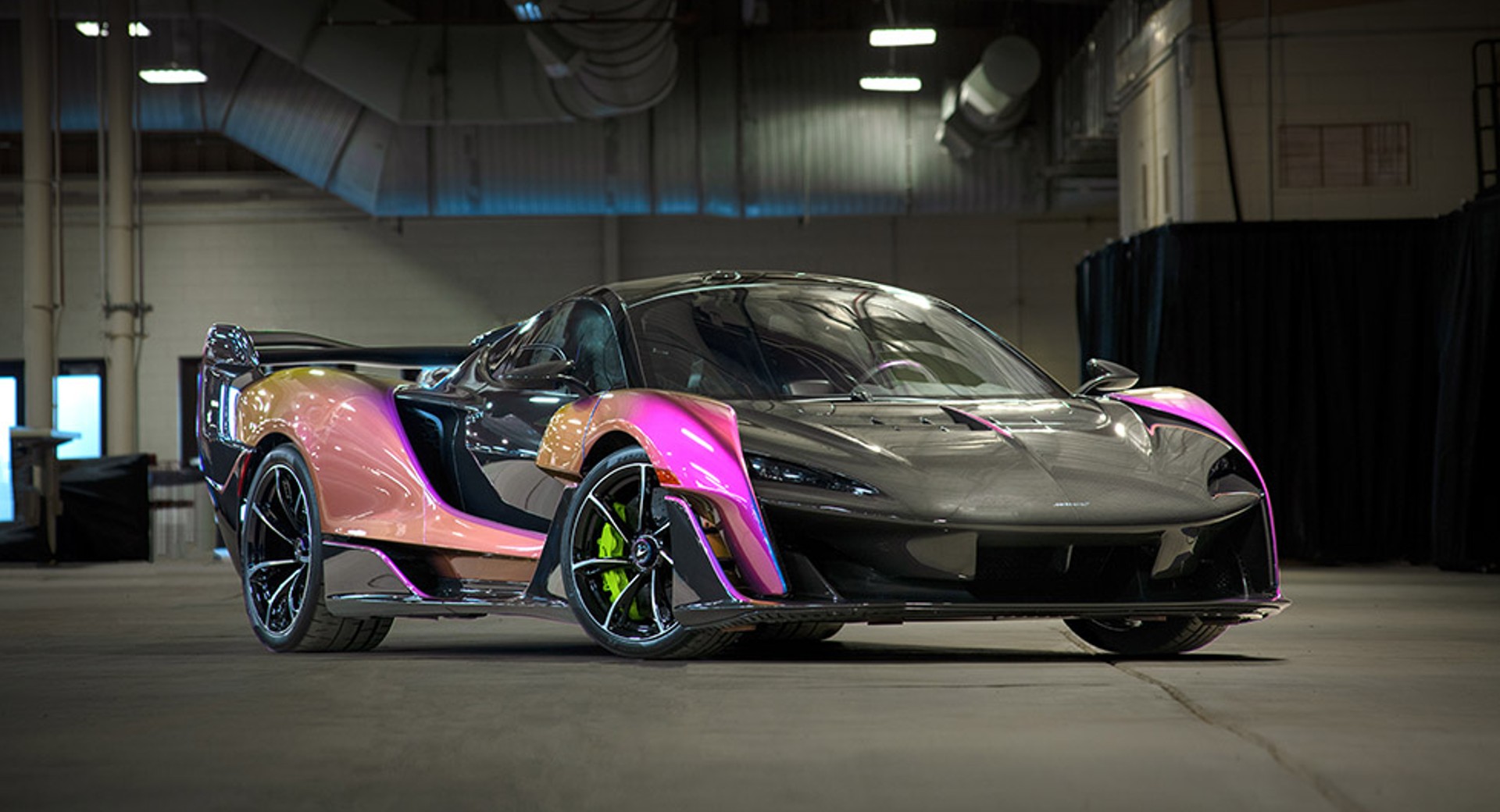 This Super Rare McLaren Sabre Features A Color Shifting Paint Job