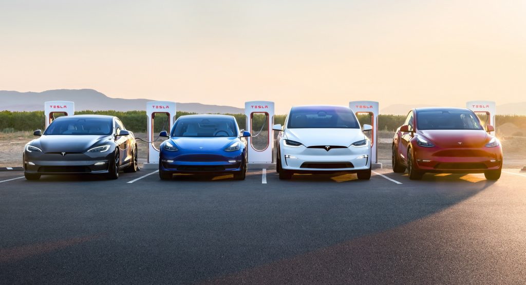 Tesla Recalling 54,000 Cars Because Full Sell Driving System Runs Through Stop Signs