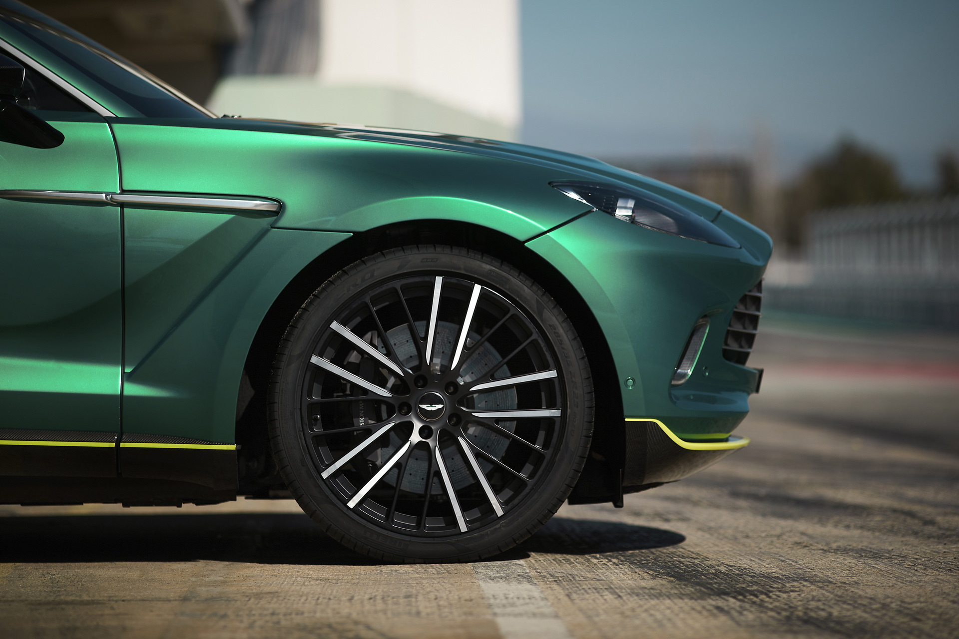 Aston Martin Will Supply F1 Safety And Medical Cars For 12 Grands Prix In 2022