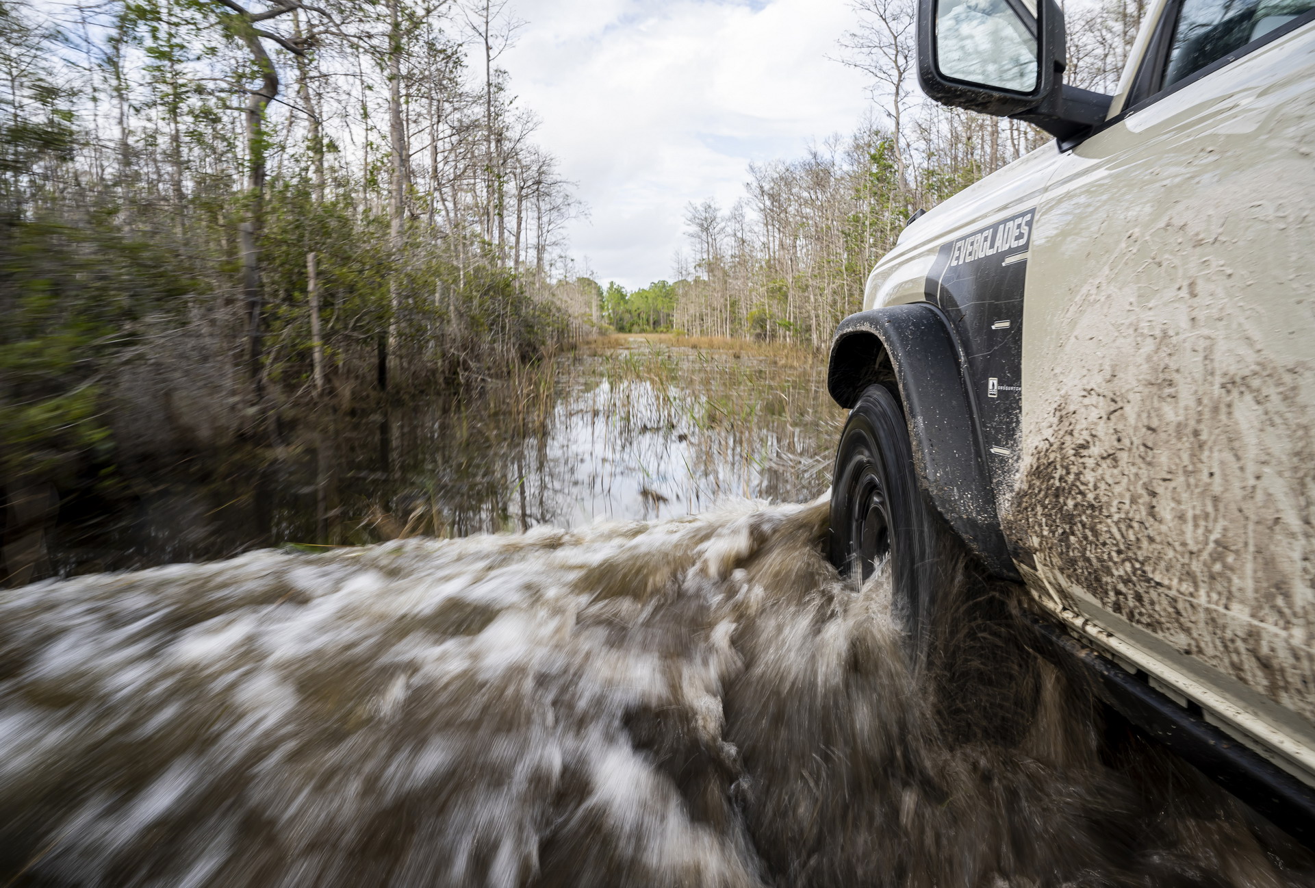 2022 Ford Bronco Everglades Gets Tough With A 10,000 Pound Winch And Snorkel For $53,000