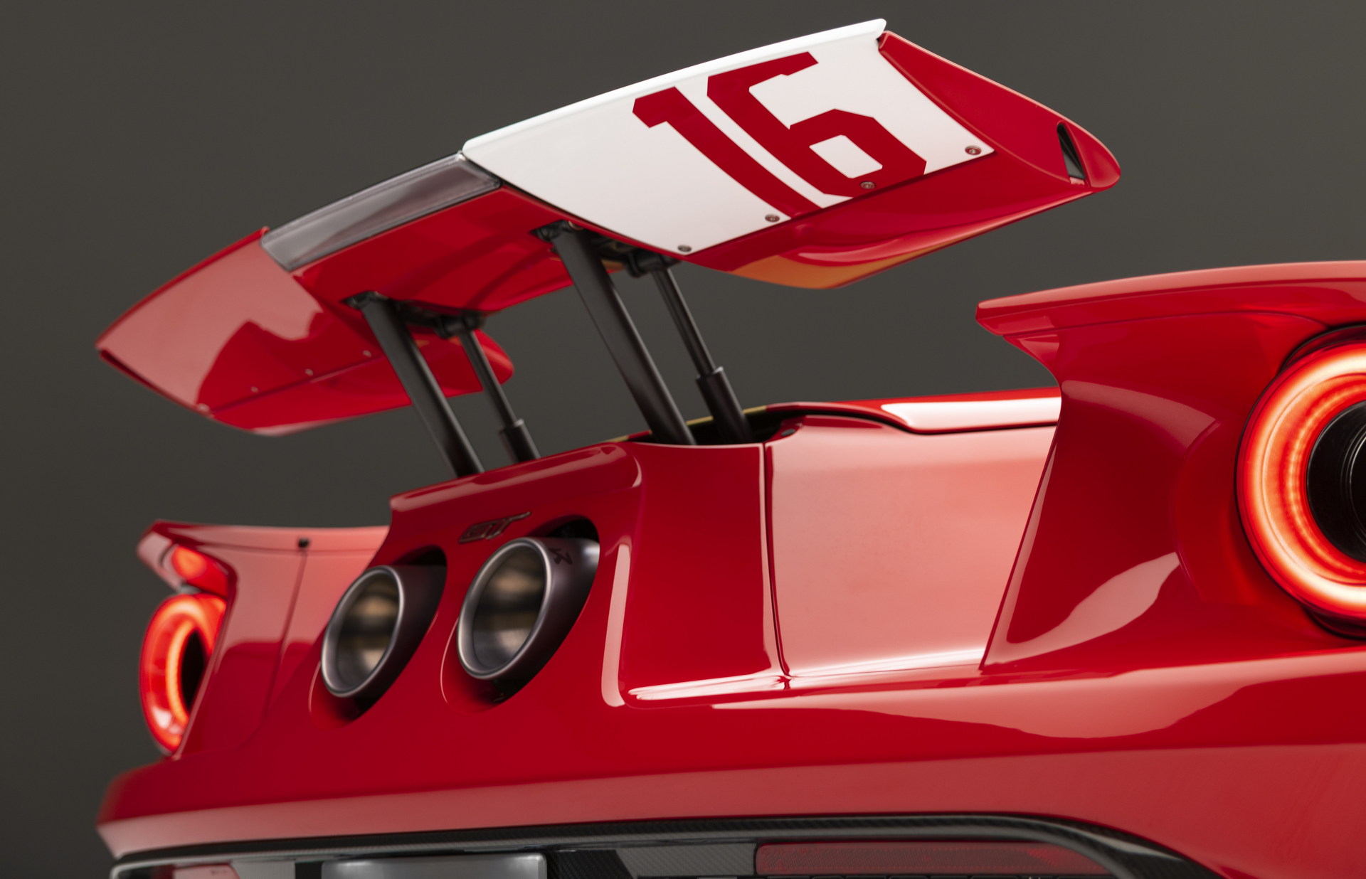 2022 Ford GT Alan Mann Heritage Edition Debuts In Chicago