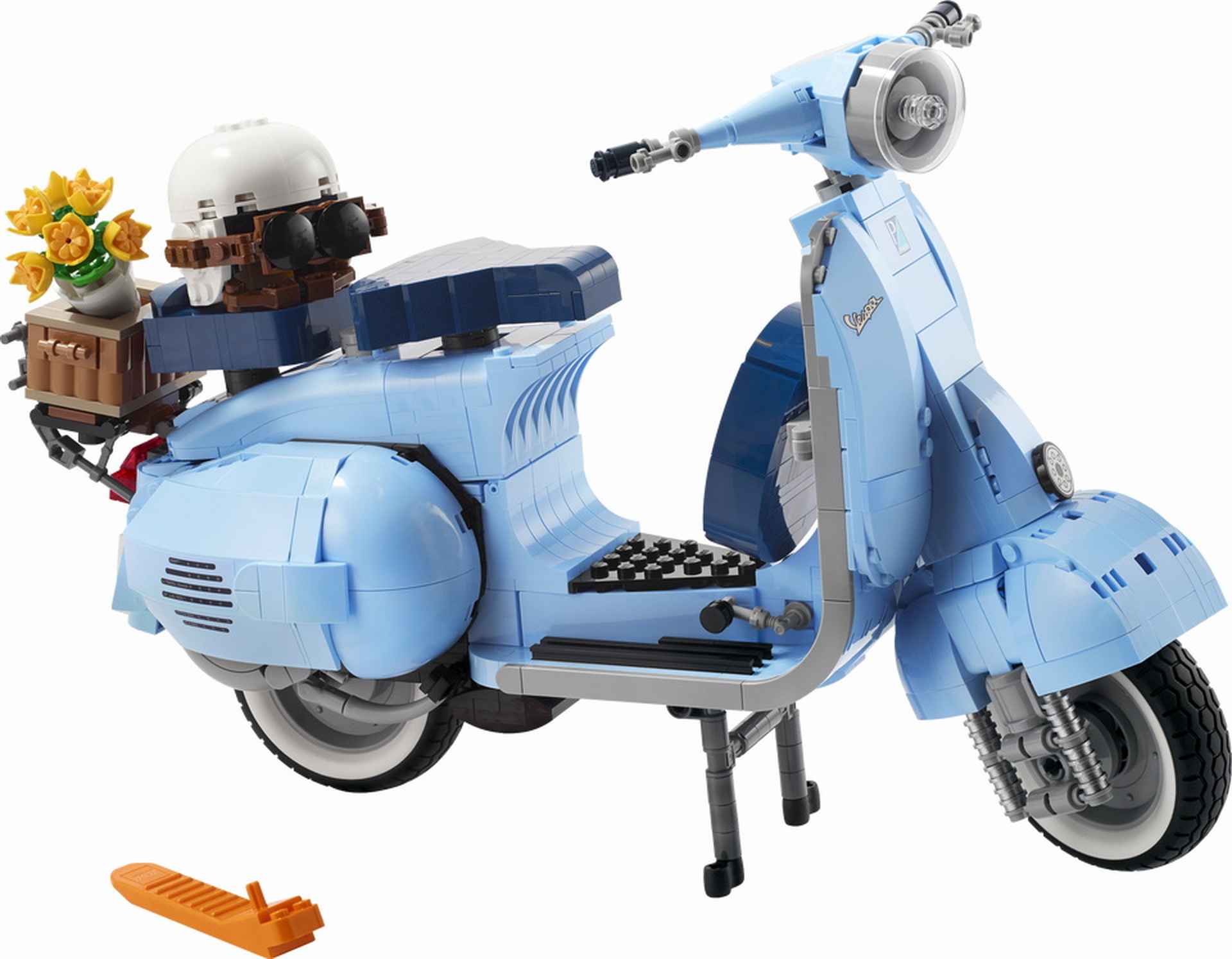 Lego Introduces 1,106-Piece Piaggio Vespa 125 Set