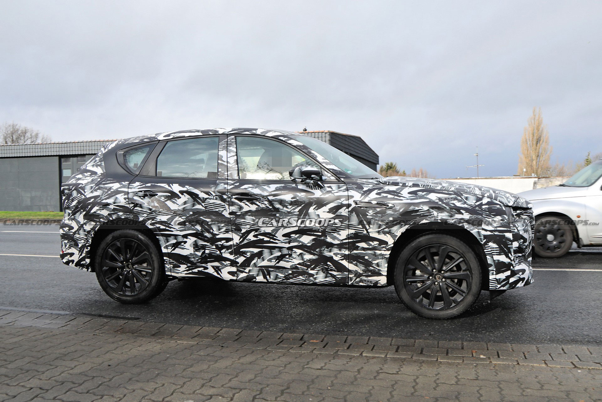 2022 Mazda CX-60 Spied Flaunting Four-Tailpipe Exhaust System, Debuts Next Month