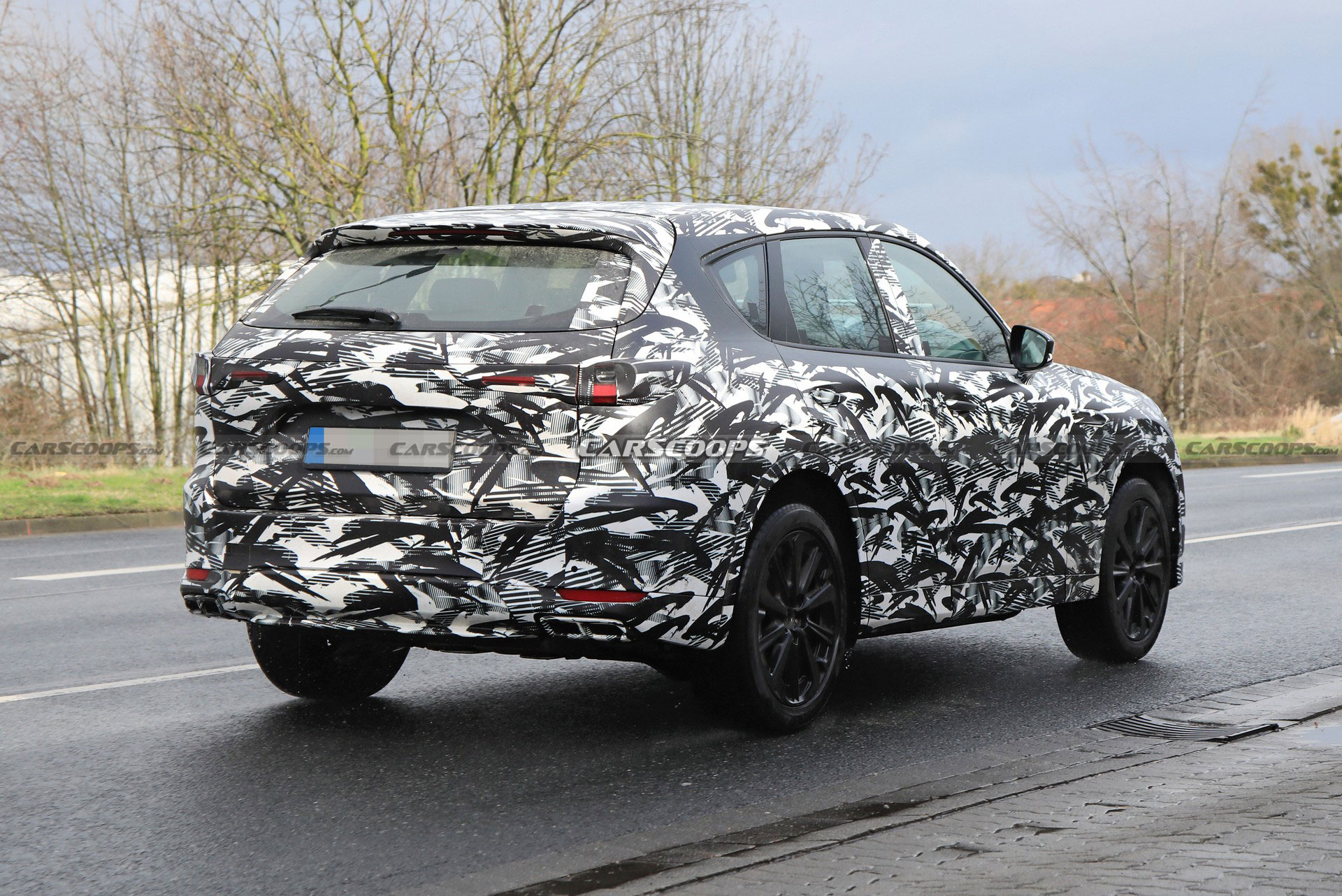 2022 Mazda CX-60 Spied Flaunting Four-Tailpipe Exhaust System, Debuts Next Month