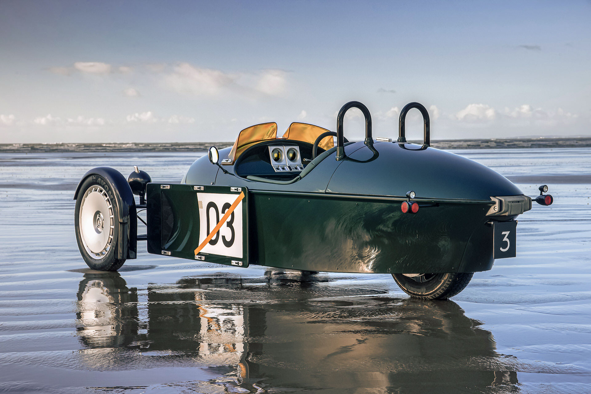 New Morgan Super 3 Drags Three-Wheeler Into Mid-Century Modern Age With Jet-Inspired Styling