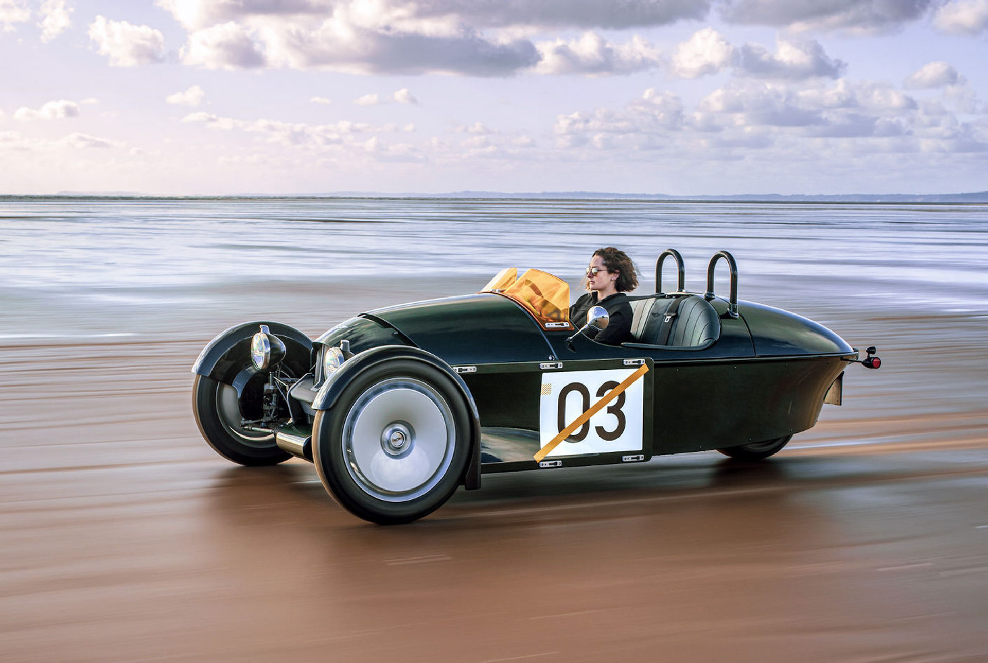 New Morgan Super 3 Drags Three-Wheeler Into Mid-Century Modern Age With Jet-Inspired Styling