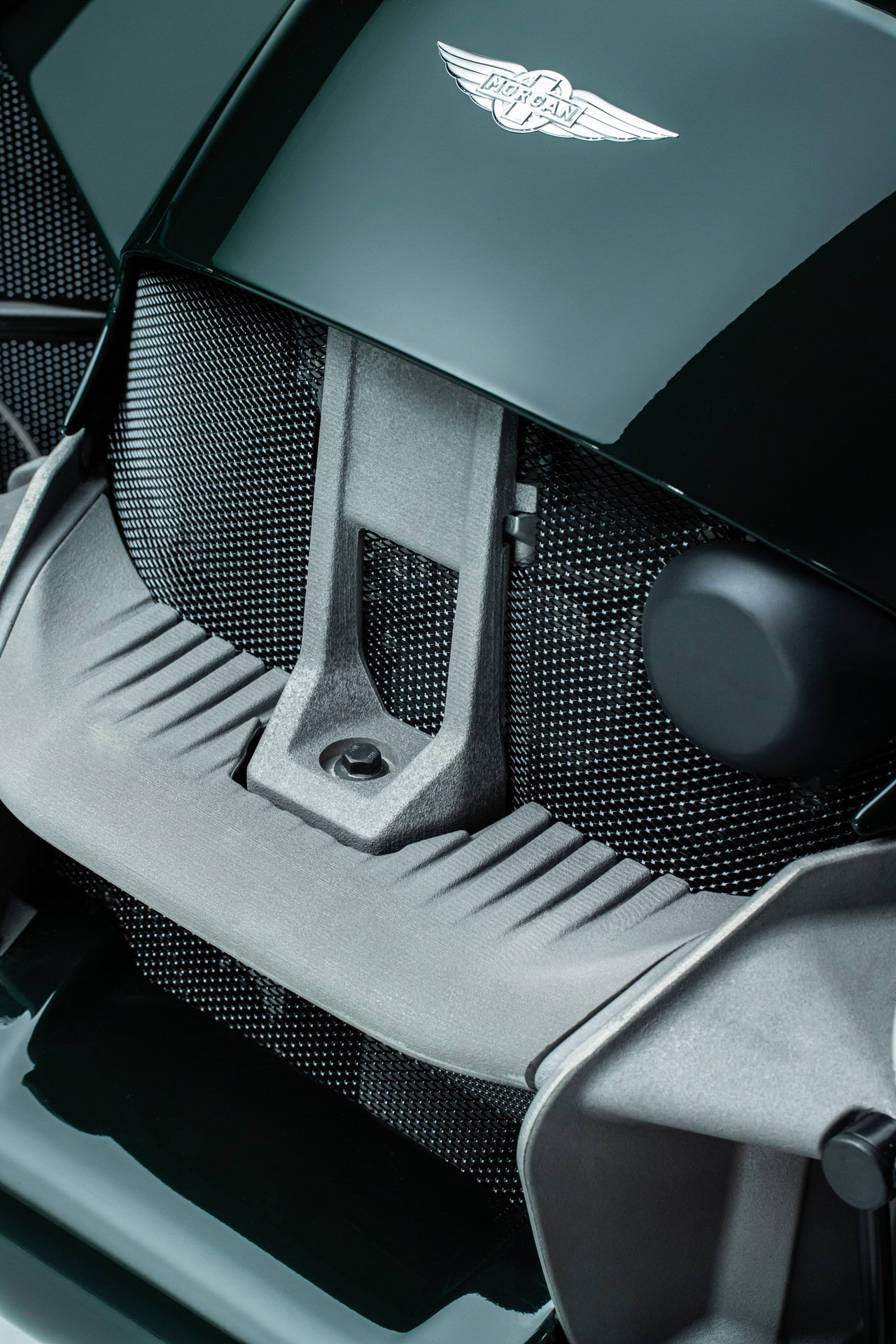 New Morgan Super 3 Drags Three-Wheeler Into Mid-Century Modern Age With Jet-Inspired Styling