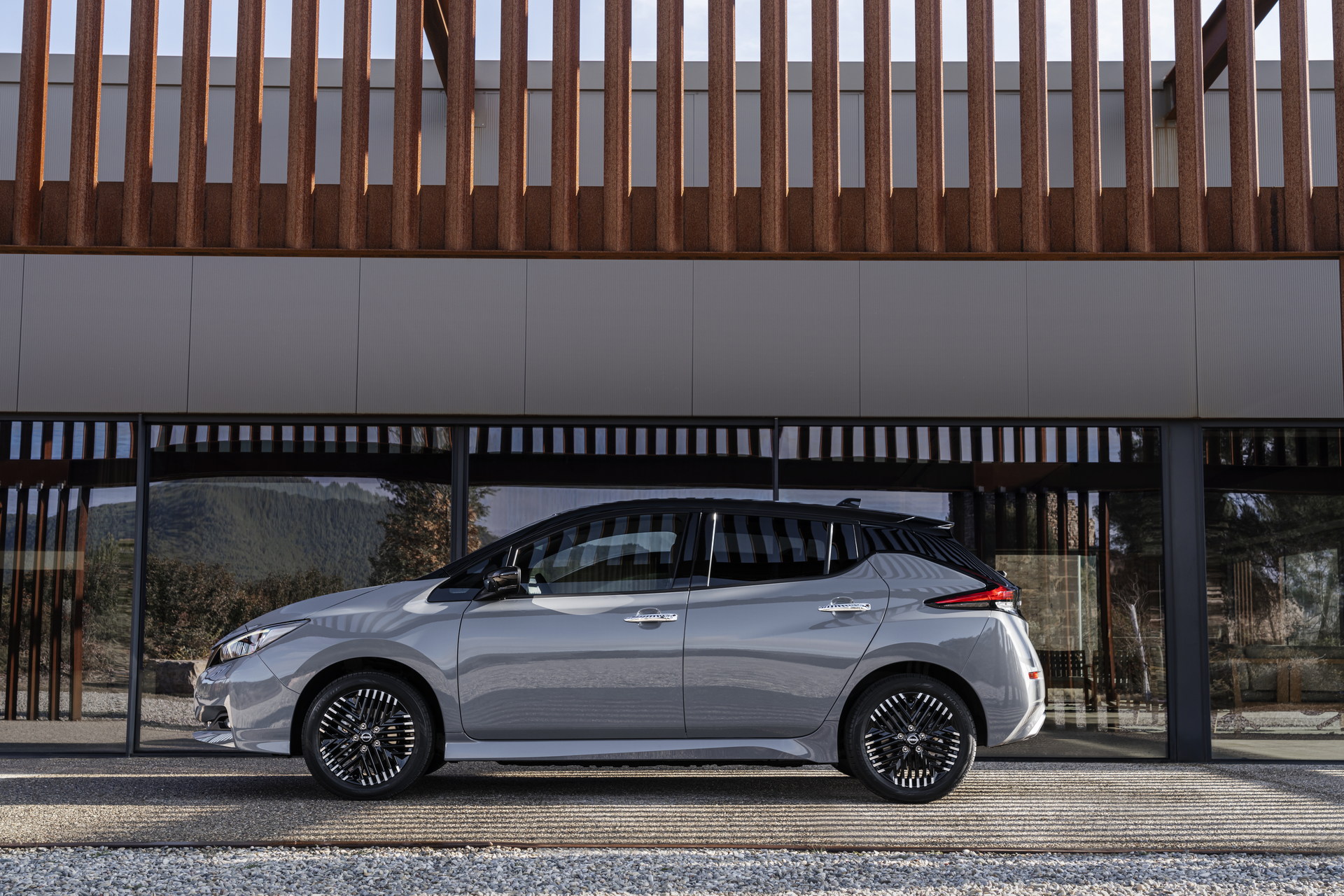 2022 Nissan Leaf Receives Mild Styling Updates In Europe