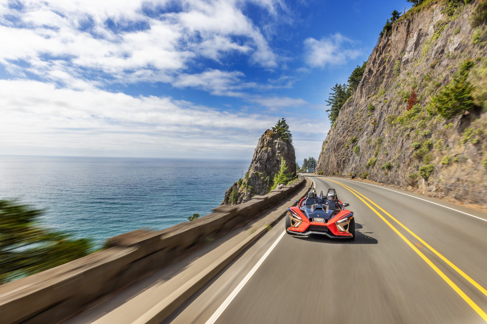 2022 Polaris Slingshot Signature LE Debuts With Looks Worthy Of Ironman