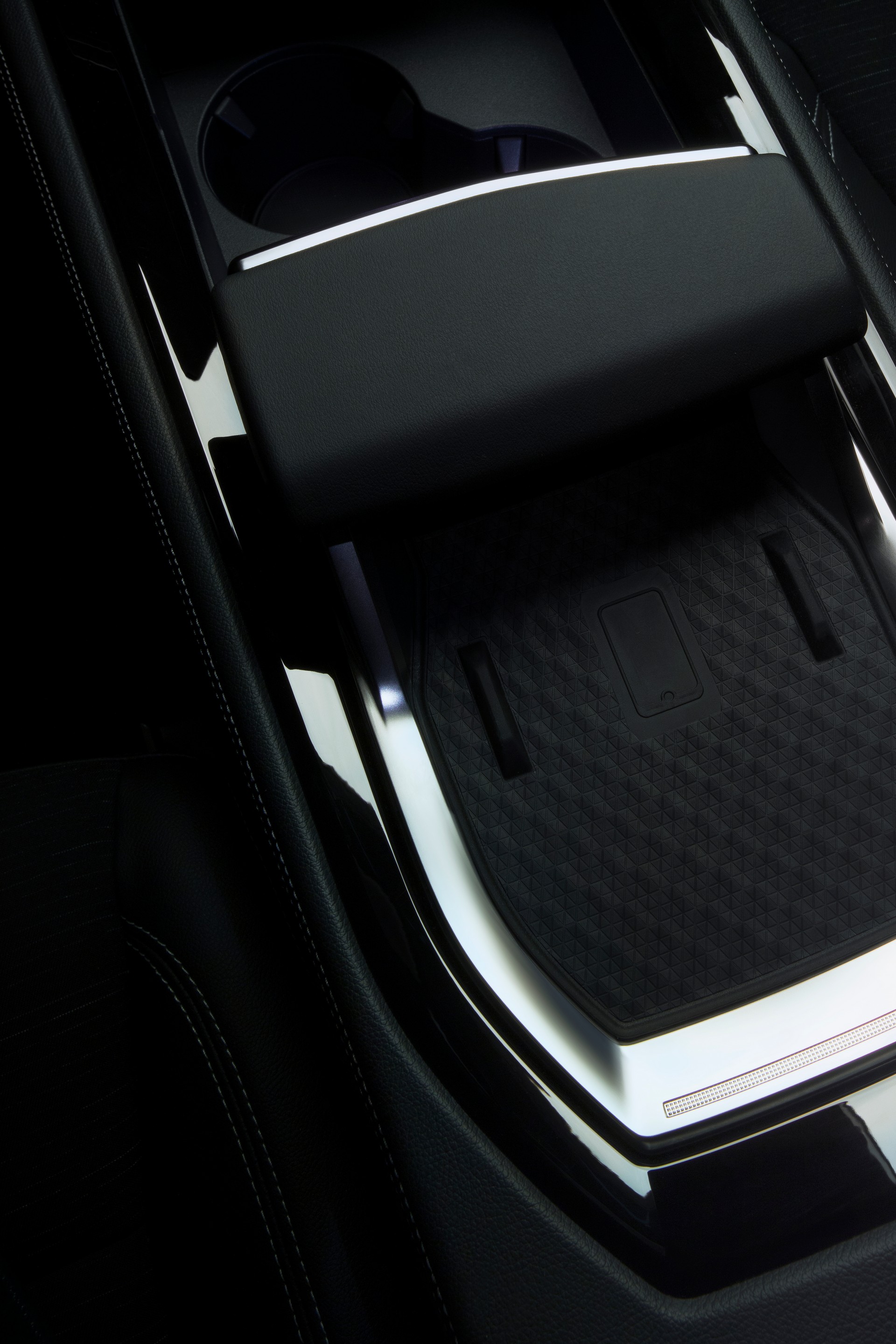 U Spy The Renault Austral Ahead Of Its Debut Next Month