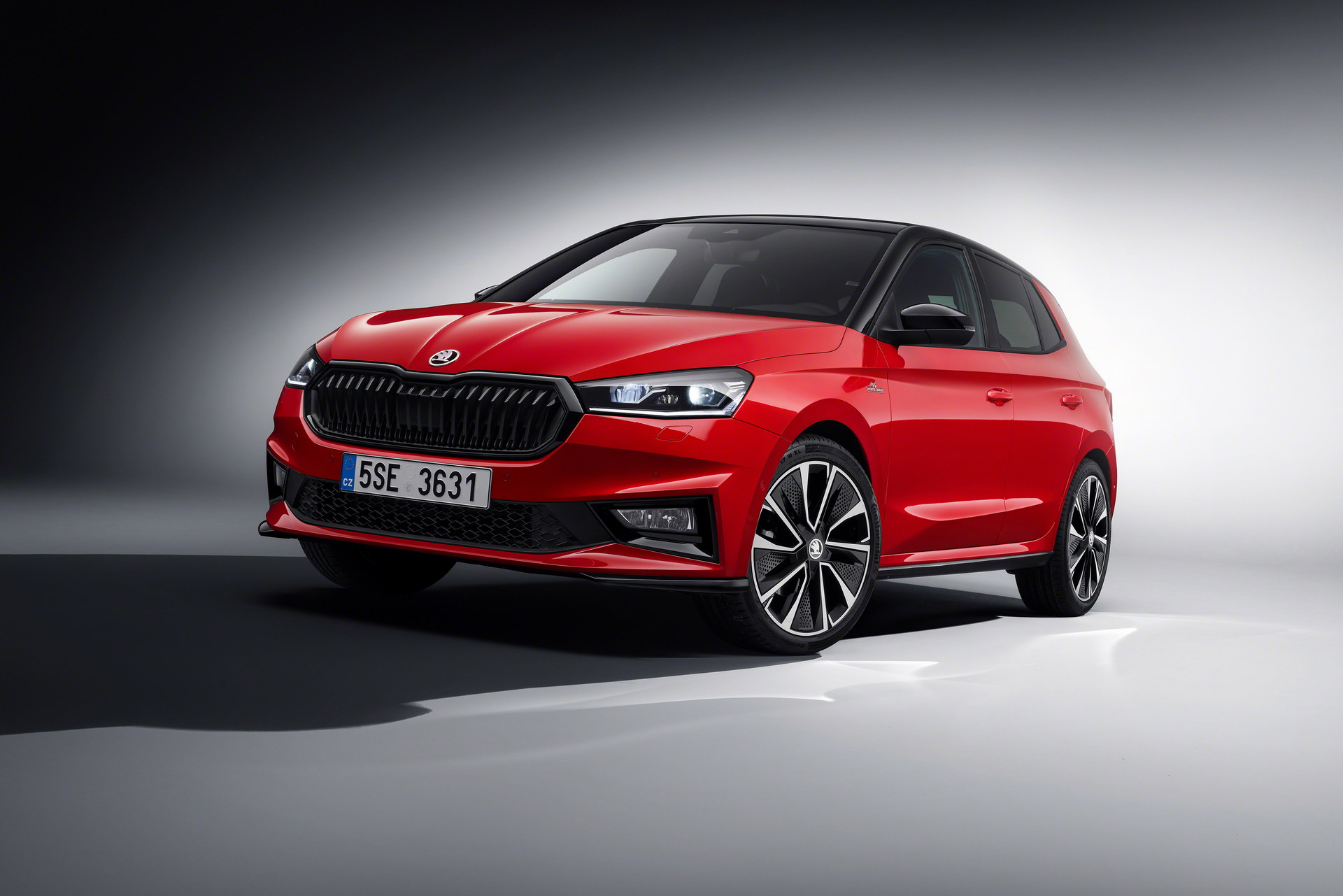 Skoda Fabia Monte Carlo Brings Warm Hatch Looks With Up To 148 HP